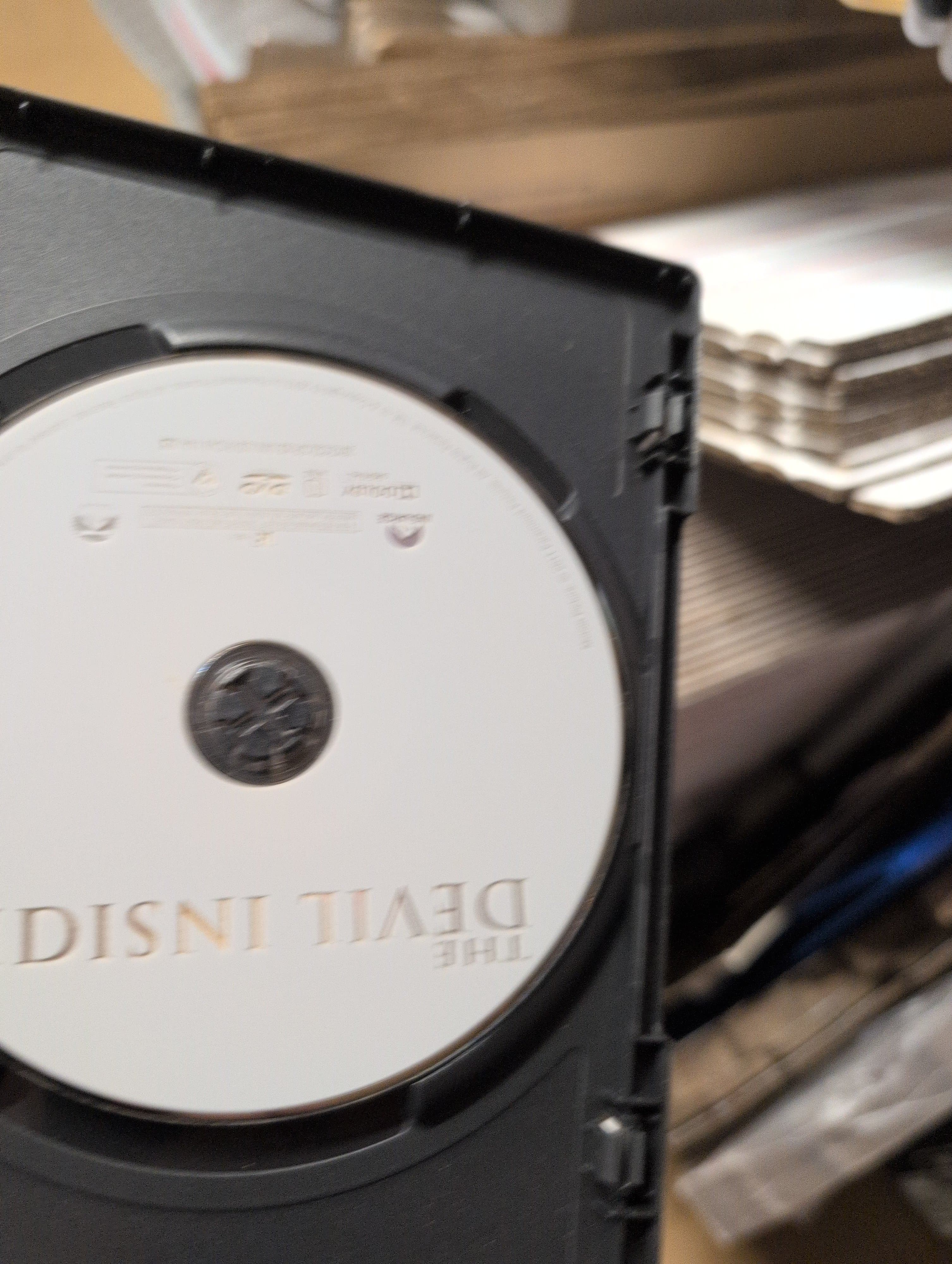 The Devil Inside (DVD) - Thumbnail 3