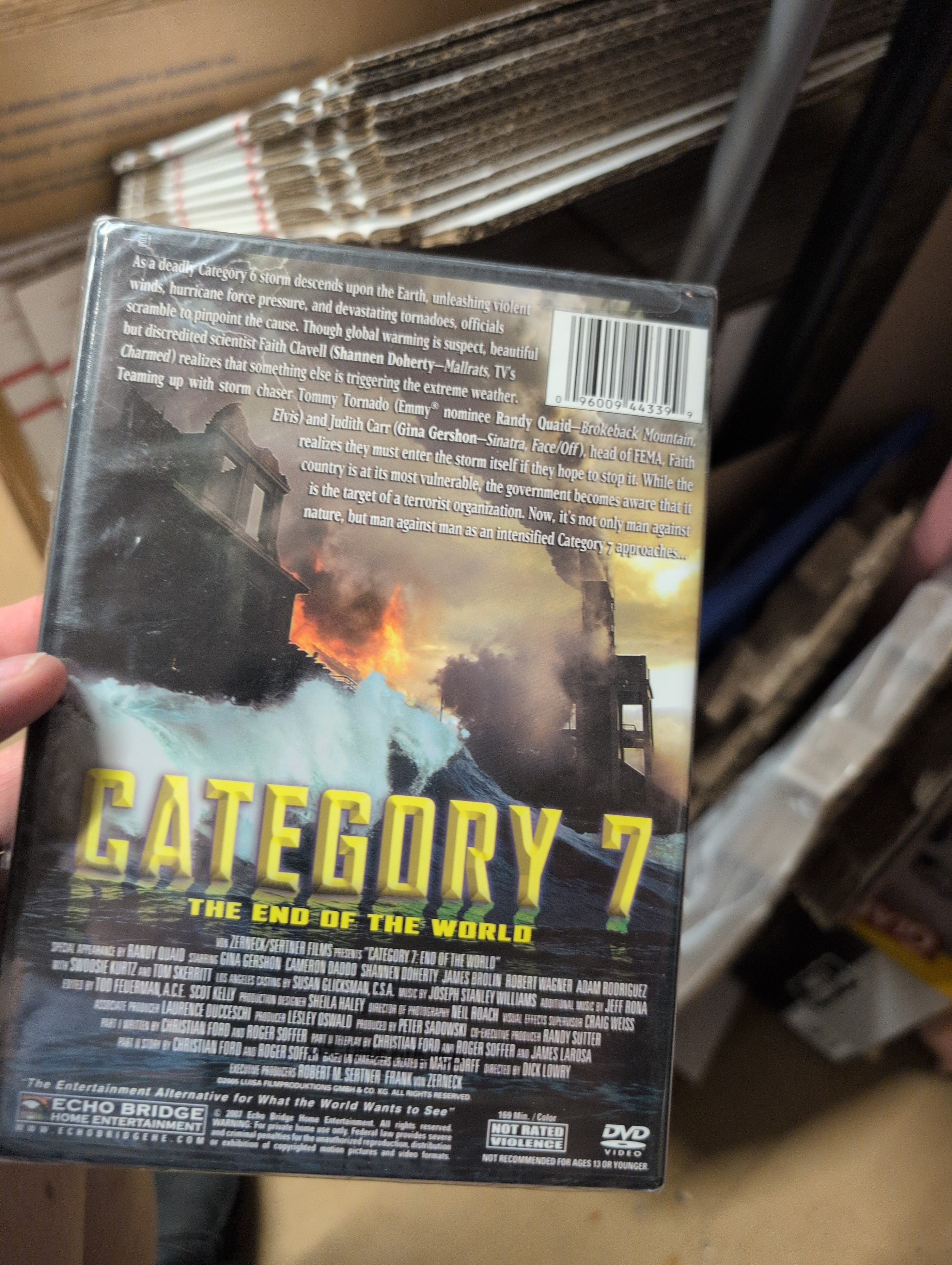 Category 7: the End of the World unopened - Thumbnail 2