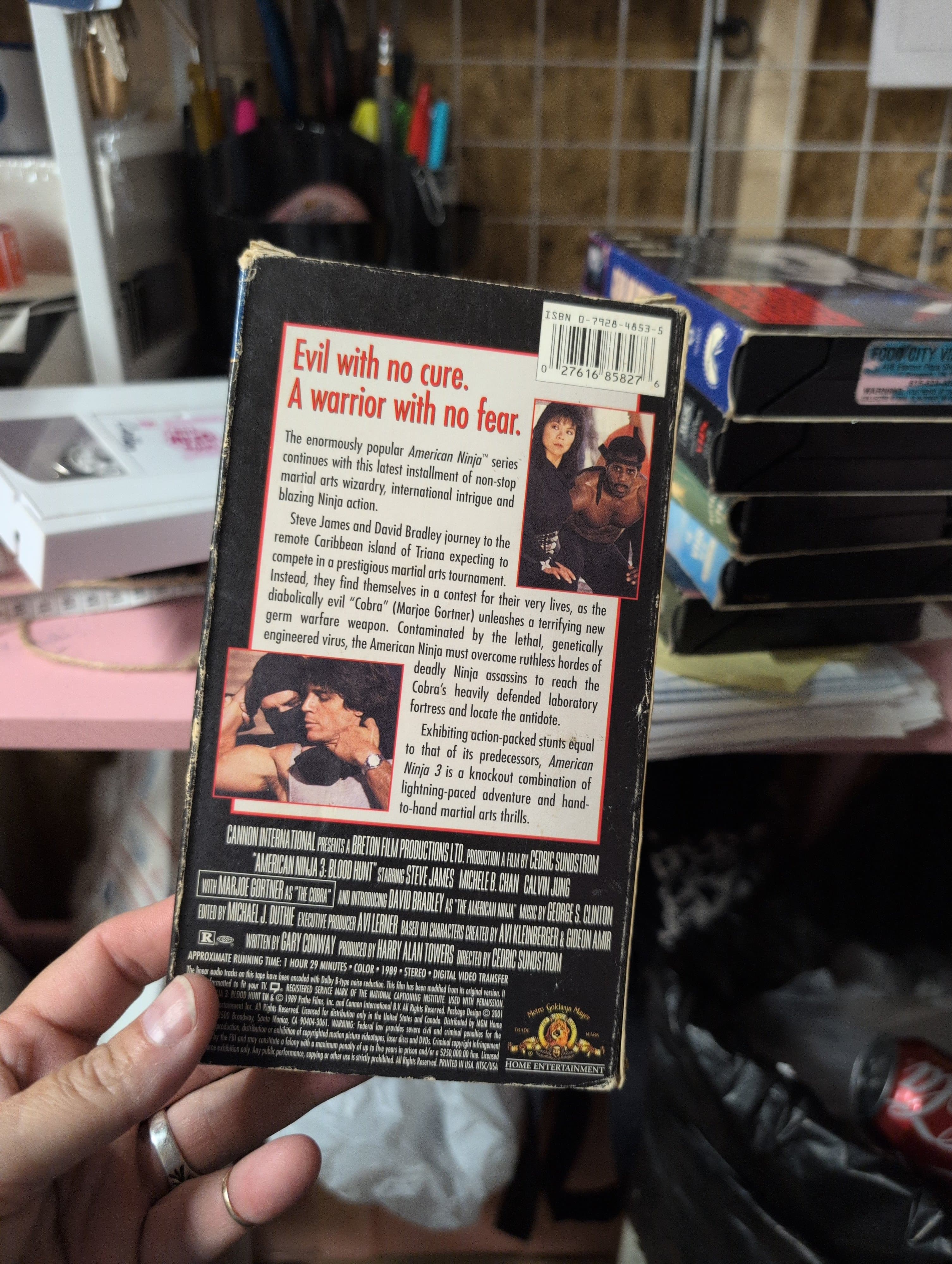 American Ninja 3: Blood Hunt VHS MGM Movie Time - Thumbnail 2