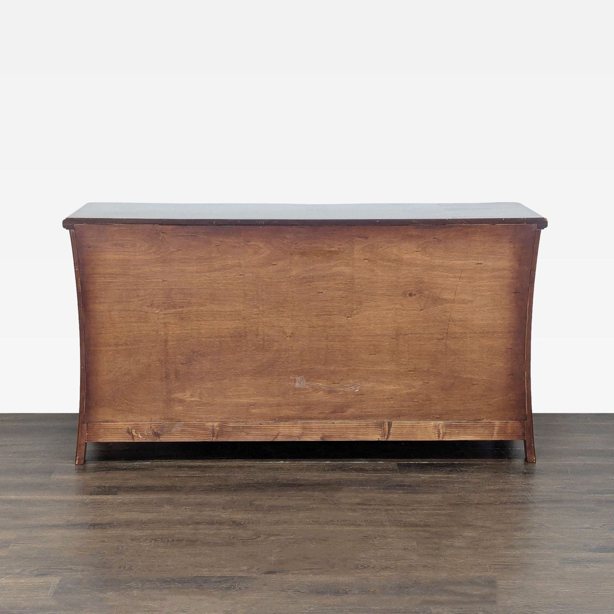Vintage 8-Drawer Curved Front Wooden Dresser with Elegant Handles - Thumbnail 10