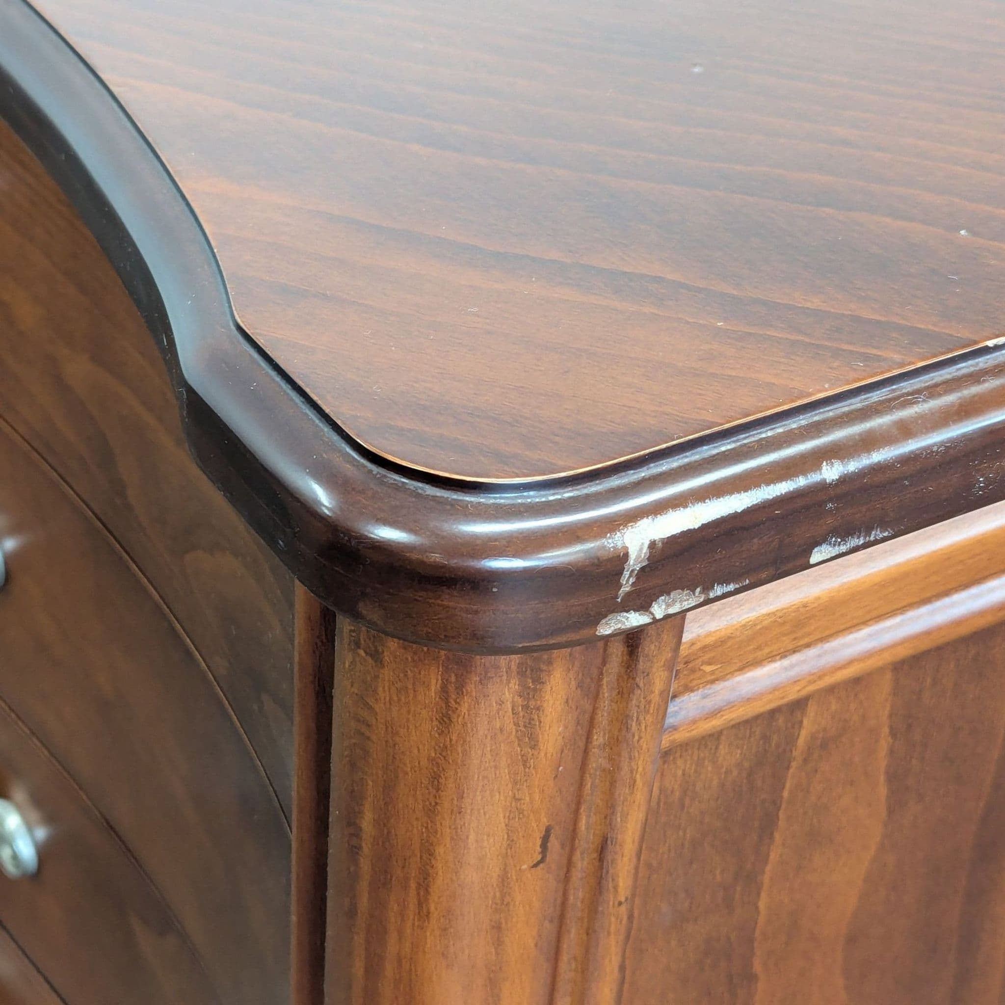 Vintage 8-Drawer Curved Front Wooden Dresser with Elegant Handles - Thumbnail 14