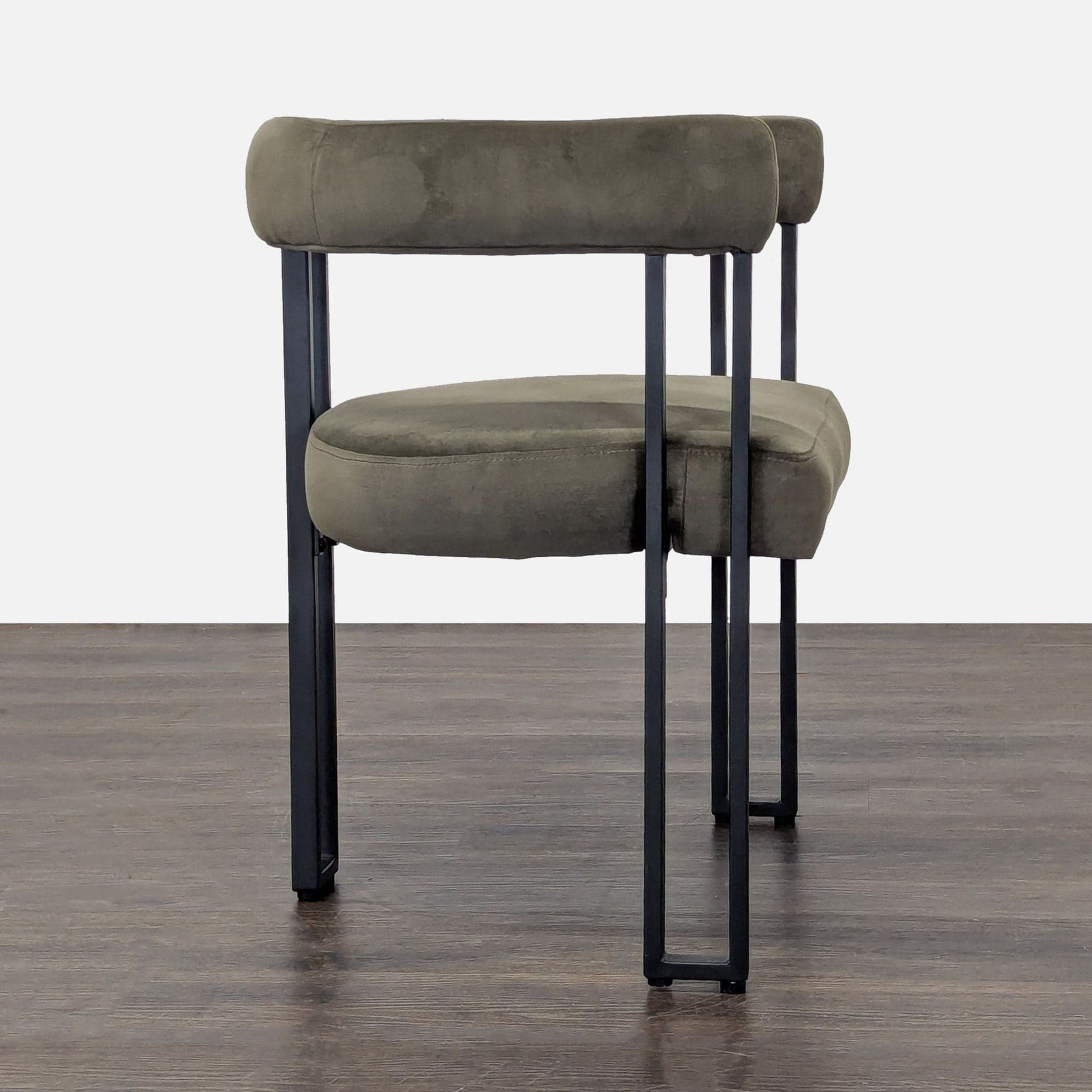 Velvet Upholstered Dining Armchair - Thumbnail 8
