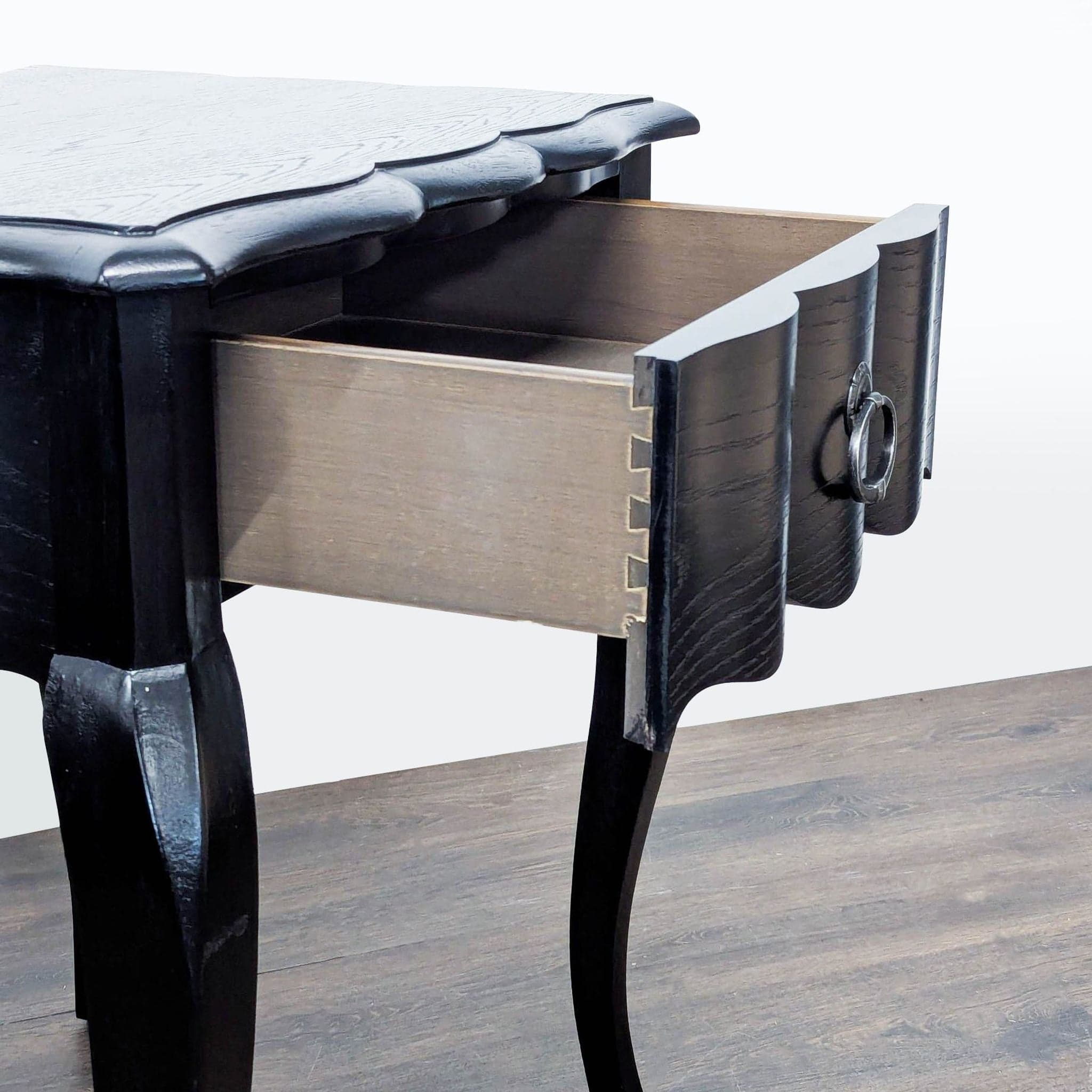 Bernhardt One Drawer End Table - Thumbnail 5