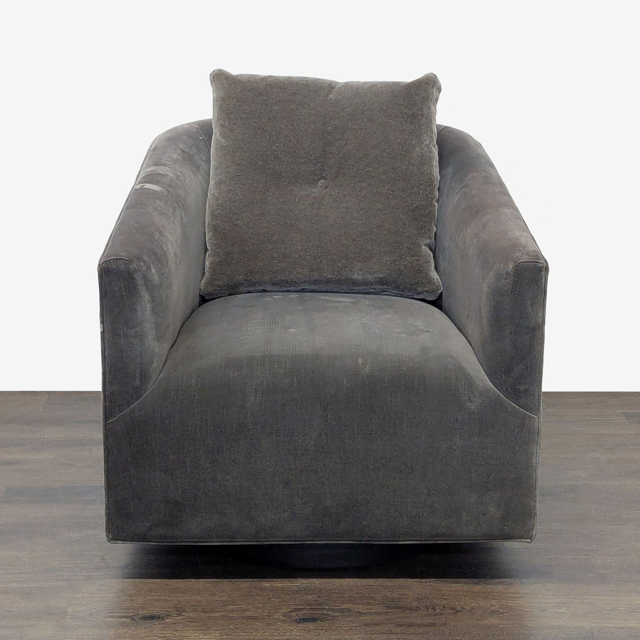 Fairfield Chair Co. Coco Grande Modern Gray Swivel Lounge Chair