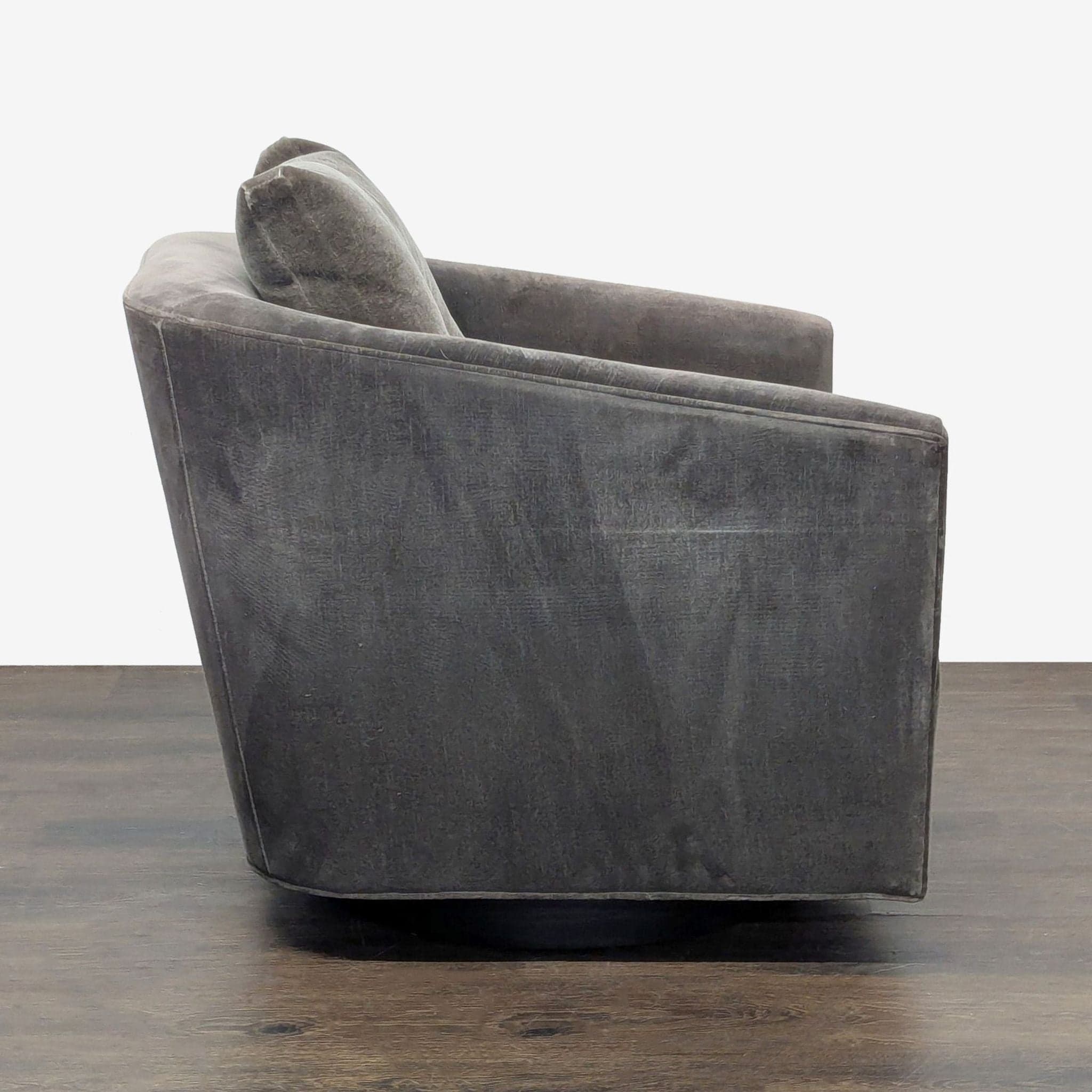 Fairfield Chair Co. Coco Grande Modern Gray Swivel Lounge Chair - Thumbnail 2