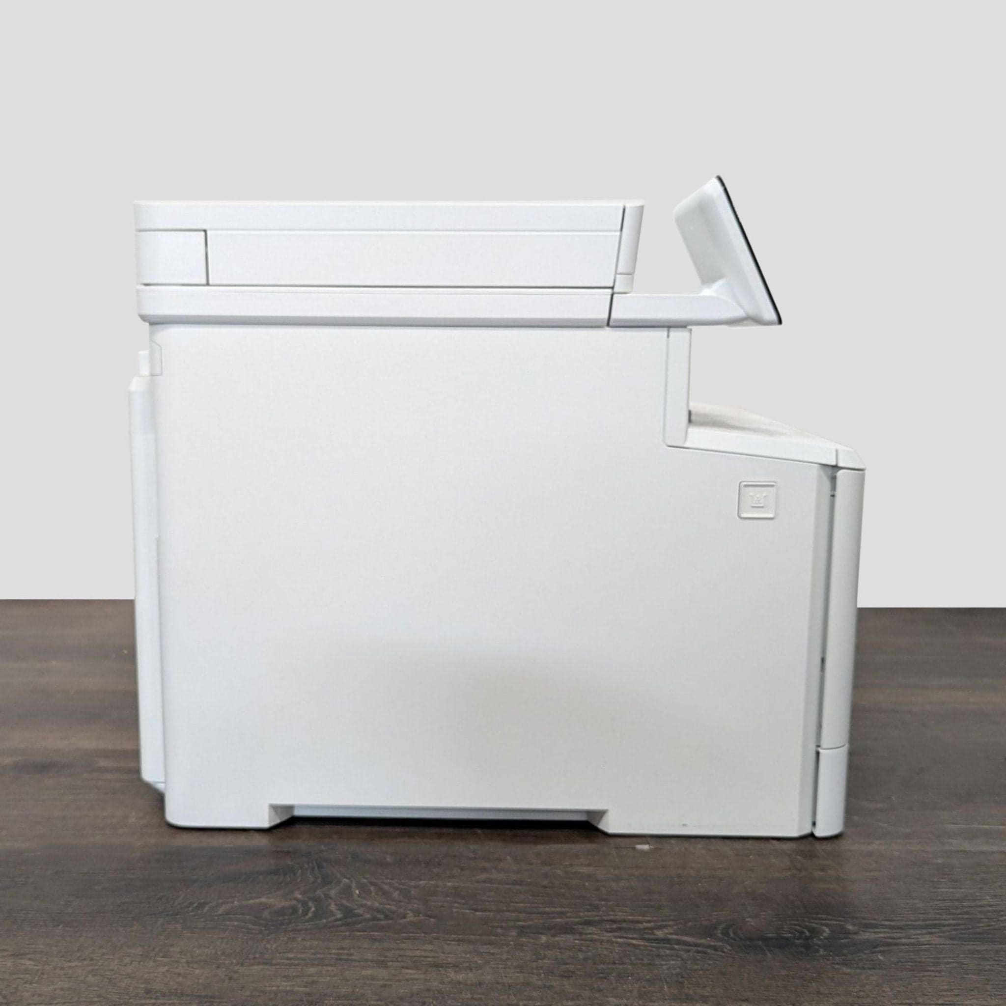 HP Color LaserJet Pro MFP M477dw All-in-One Printer - Thumbnail 5