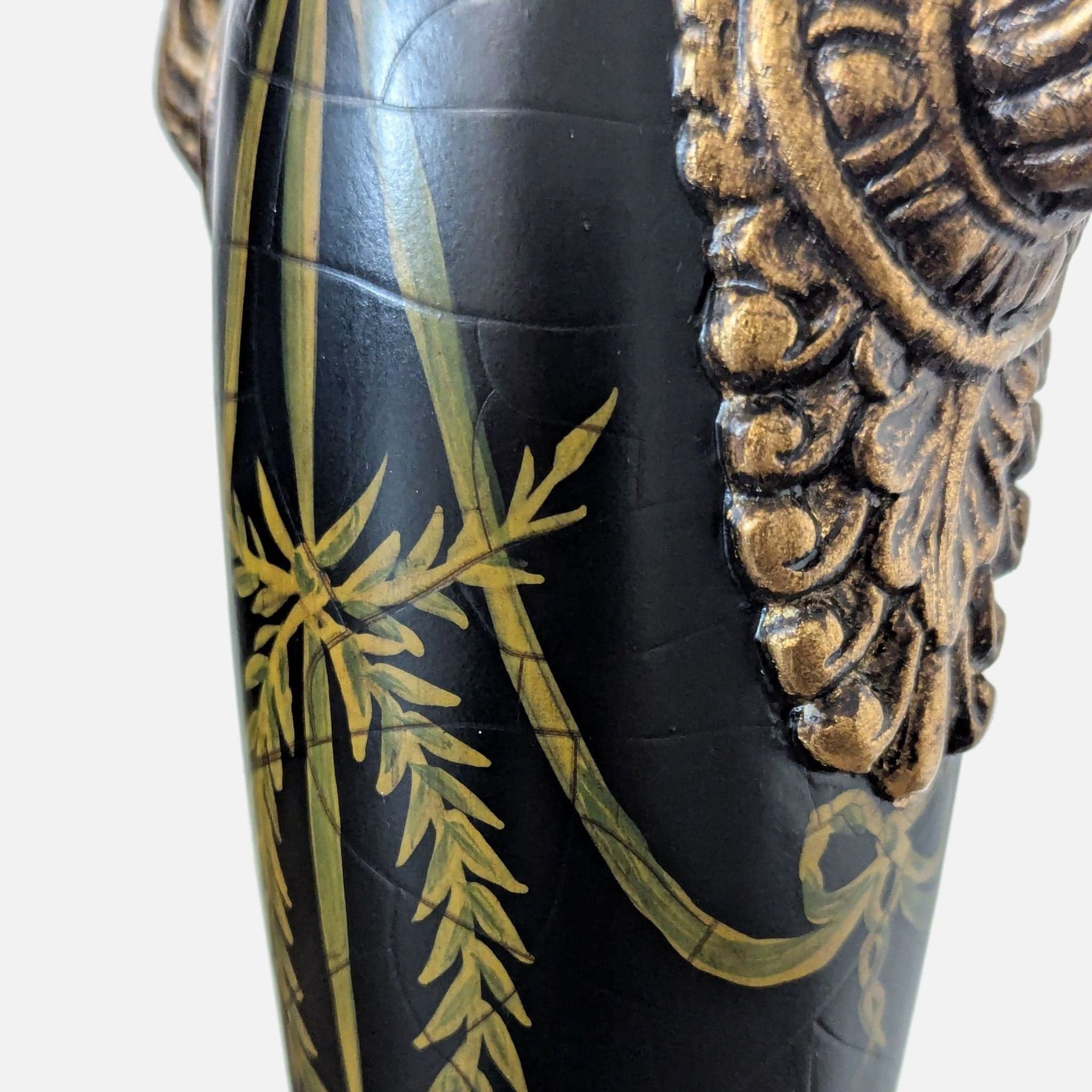 Chelsea House French Neoclassical Table Lamp with Shade - Thumbnail 11