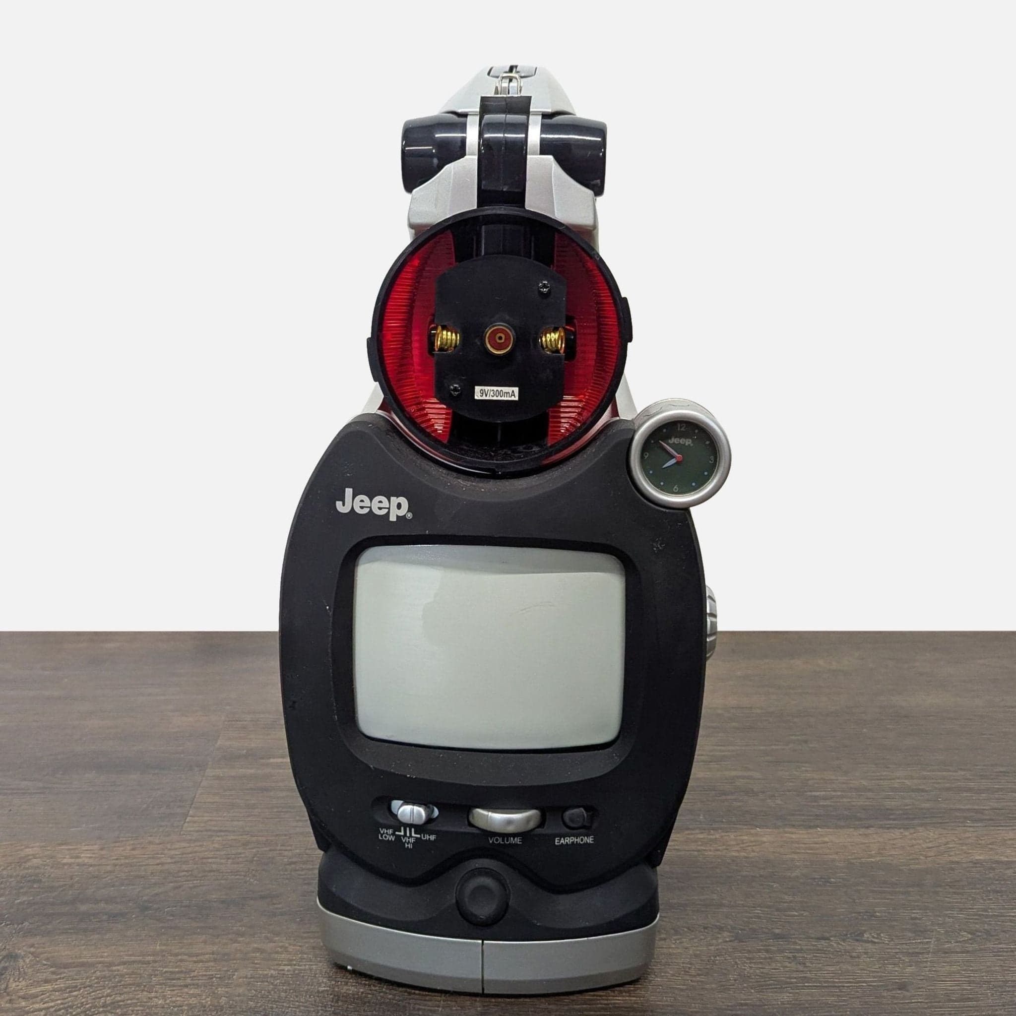 Jeep Multi-Function Emergency Radio, Lantern, and TV Portable Tool - Thumbnail 12