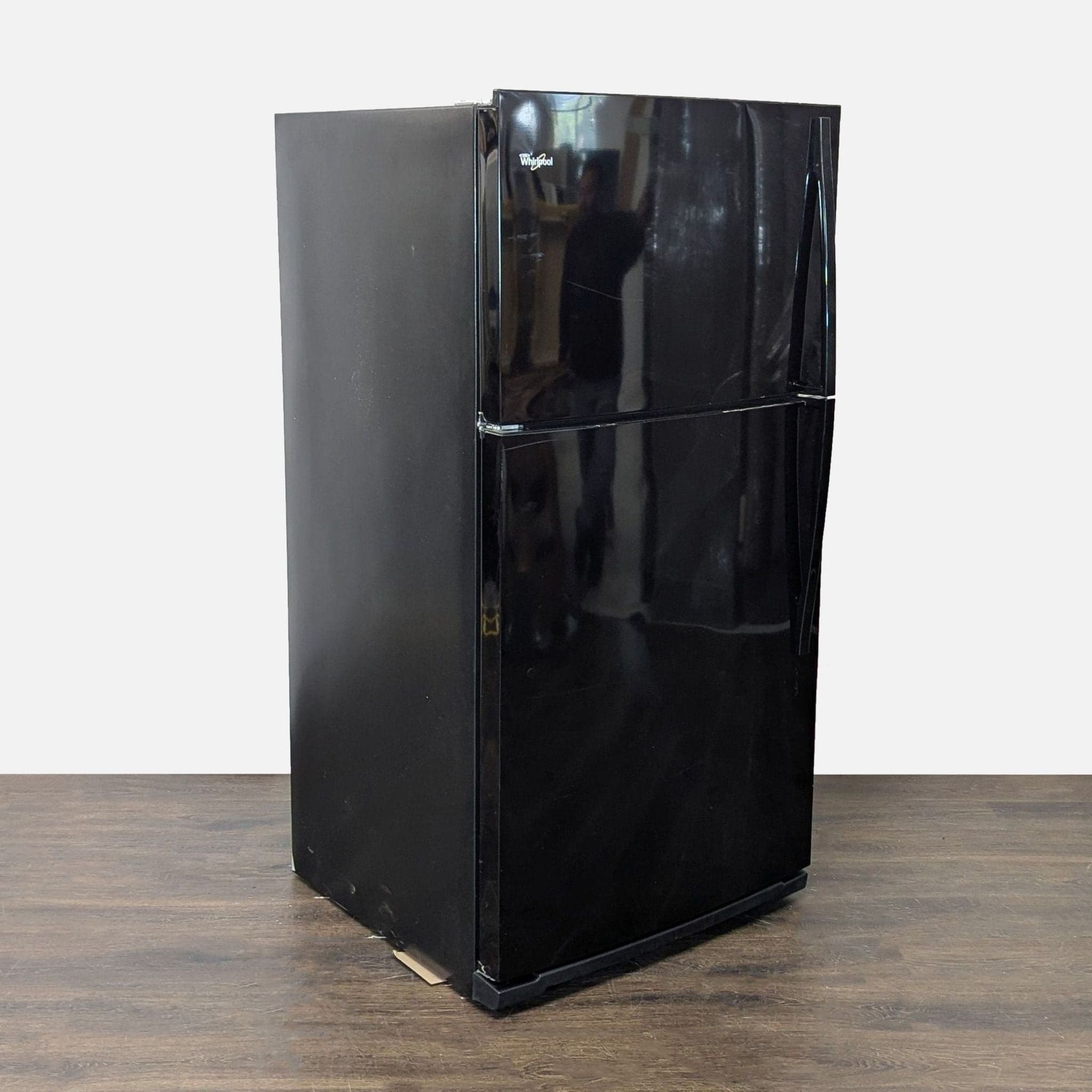 Whirlpool Black Top Freezer Refrigerator - Reliable and Spacious - Thumbnail 2