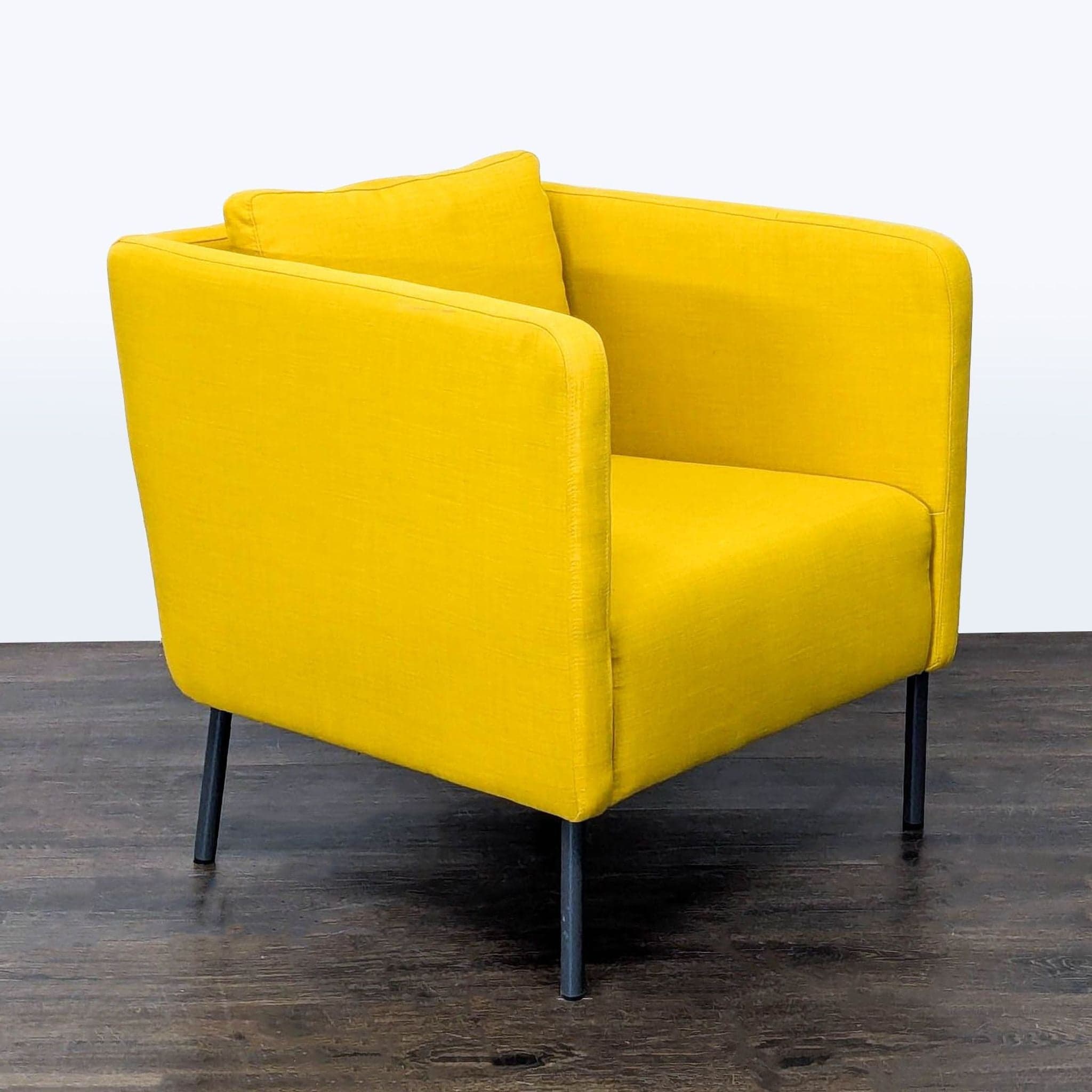 Ikea EKERÖ Modern Yellow Lounge Armchair – Comfortable and Stylish - Thumbnail 2