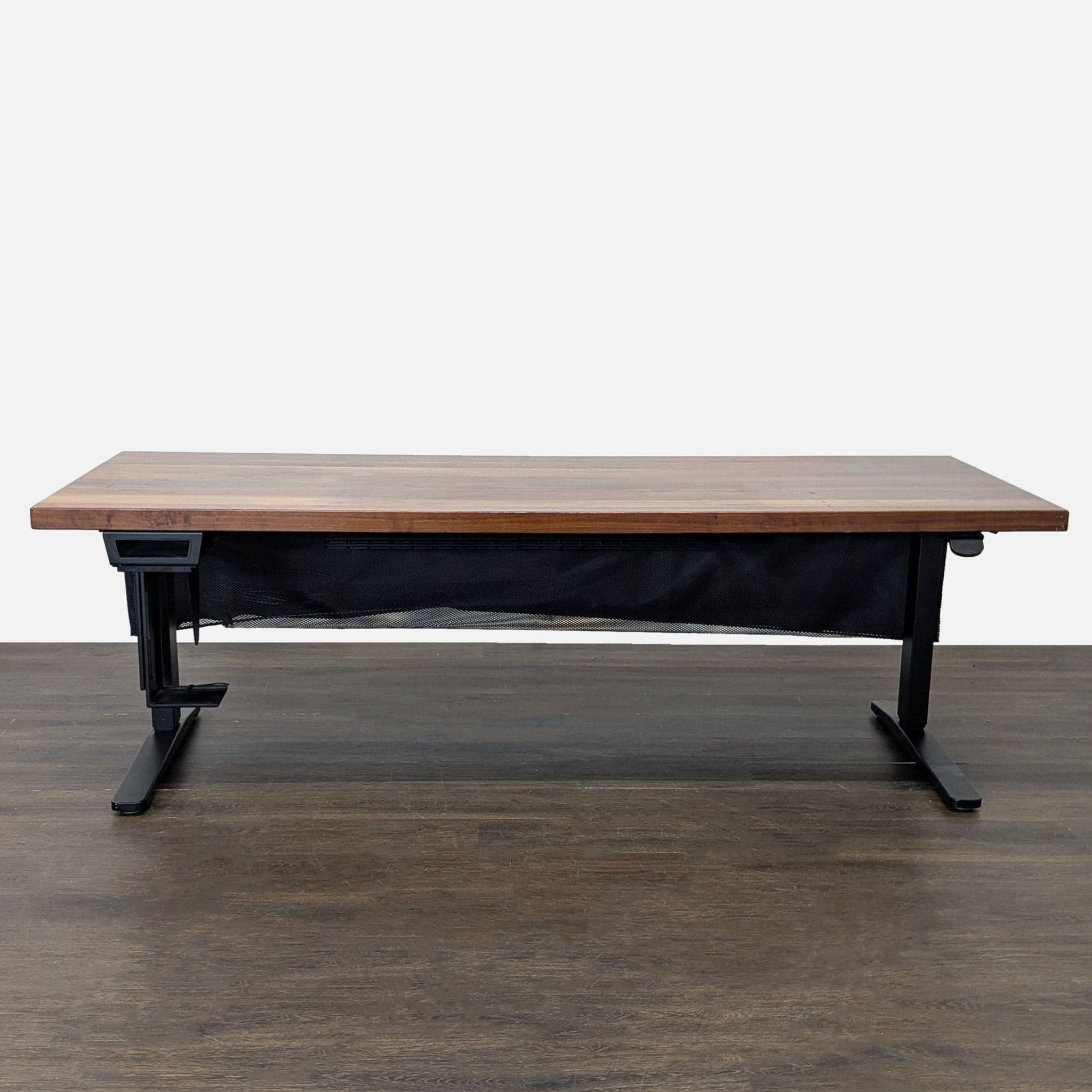 UPLIFT Adjustable Height Standing Desk with Solid Wood Top - Thumbnail 9