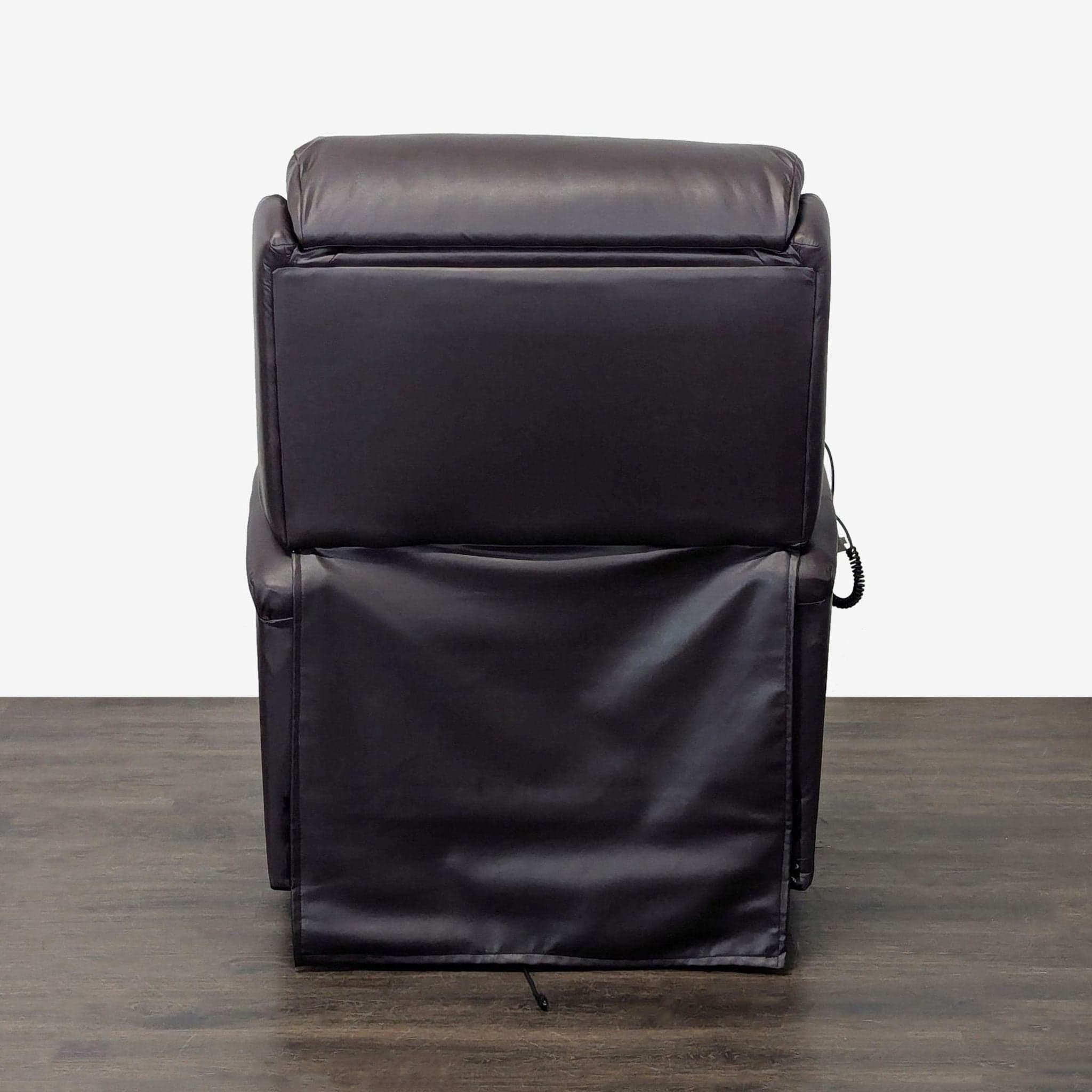 Golden Technologies EZ Sleeper Lift Recliner with Twilight - Thumbnail 6