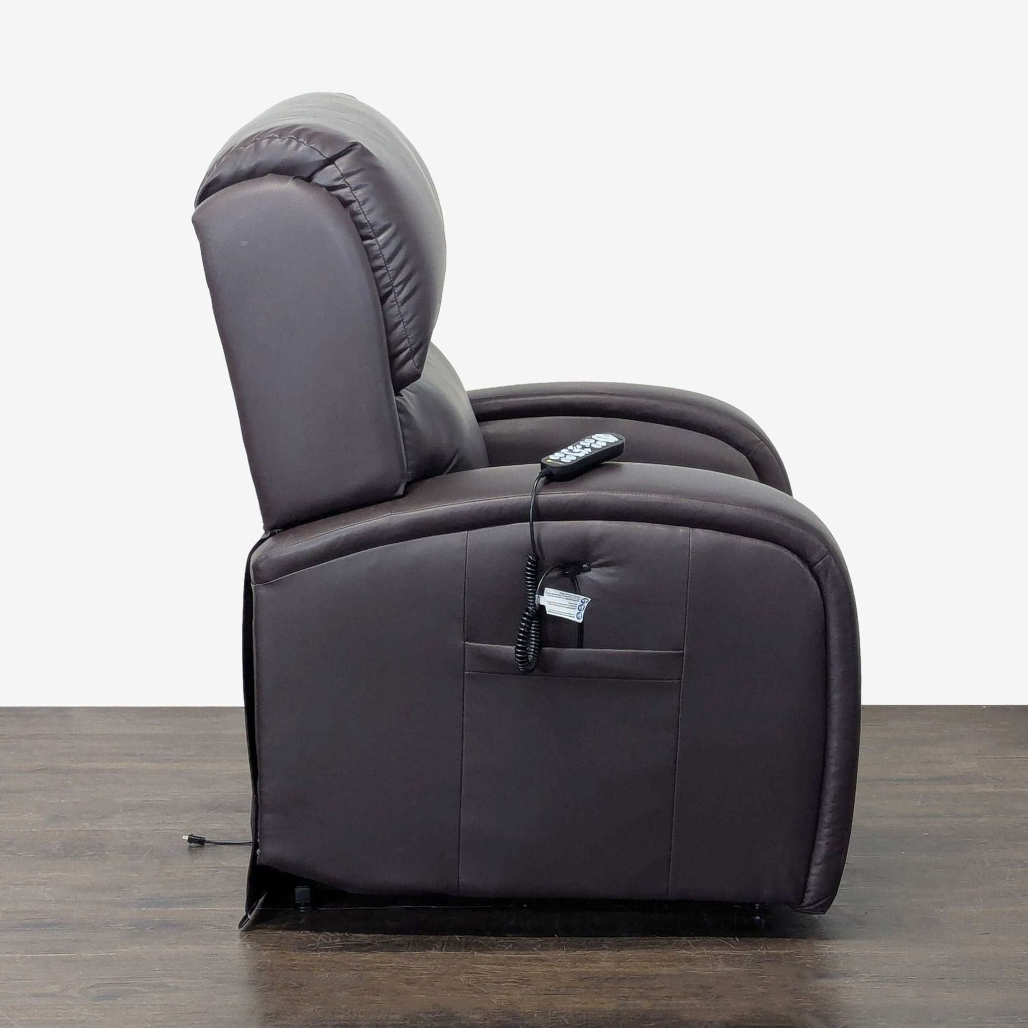 Golden Technologies EZ Sleeper Lift Recliner with Twilight - Thumbnail 7