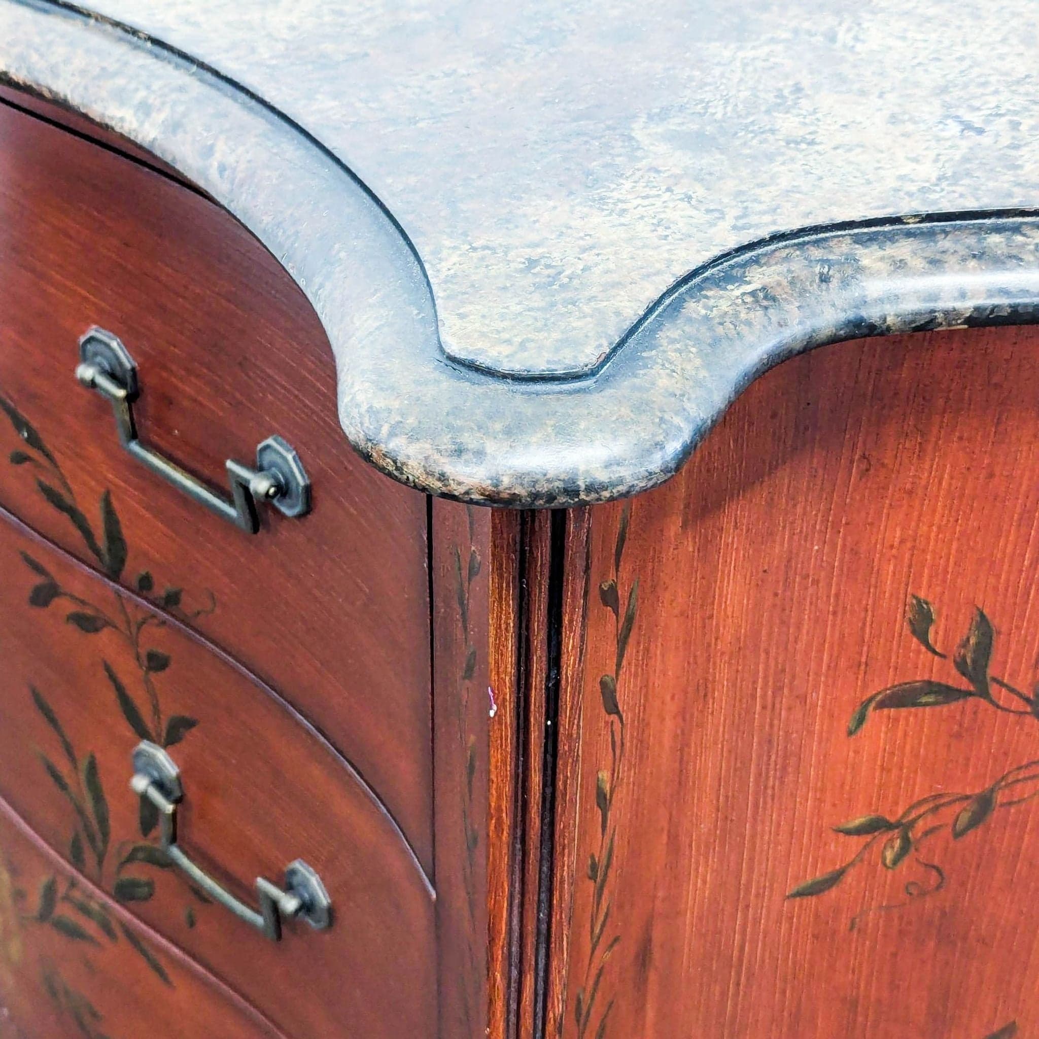 Drexel Heritage Hand-Painted 3-Drawer Vintage Dresser - Thumbnail 10