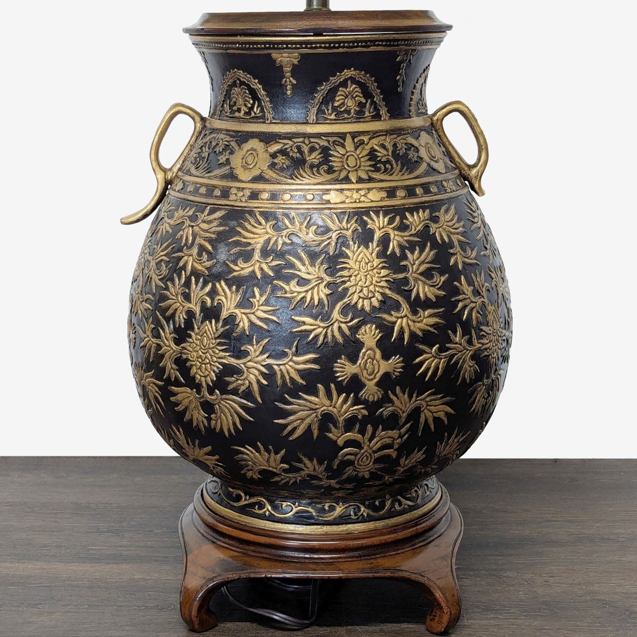 Elegant Black and Gold Floral Table Lamp with Classic Shade - Thumbnail 2