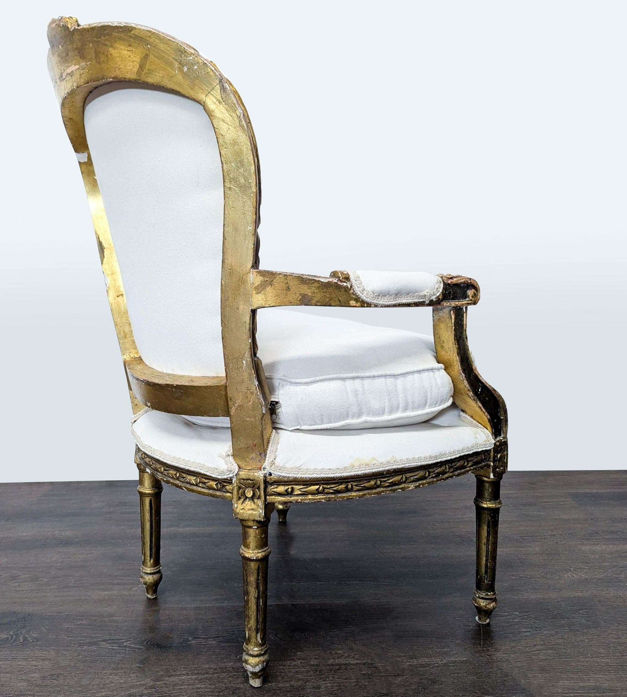 Vintage White Upholstered Lounge Chair with Ornate Gold Wooden Frame - Thumbnail 4