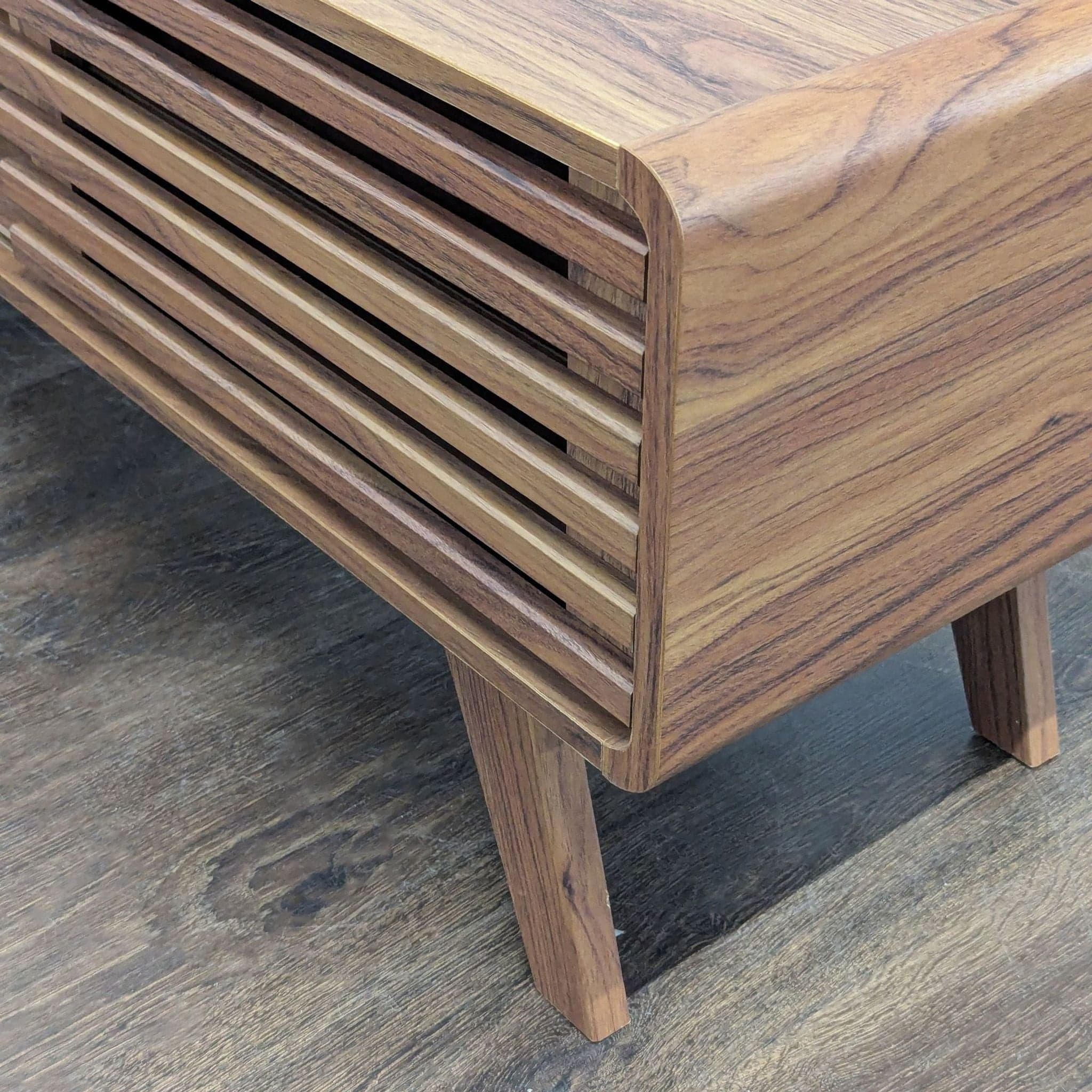 Slatted Door TV Stand - Thumbnail 8