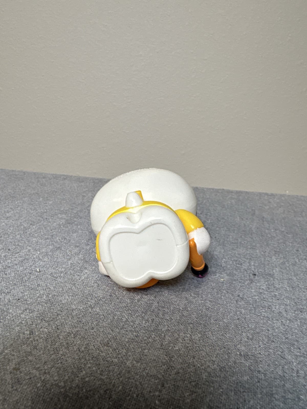 Hello Kitty McDonald's 2013 Painter Toy - Thumbnail 3