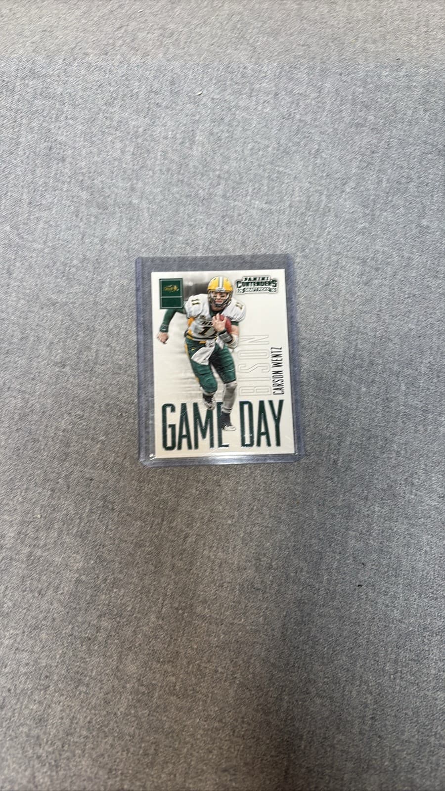 2016 Panini Contenders Draft Picks Carson Wentz Game Day Tickets RC #27