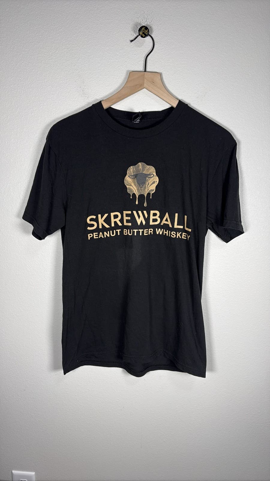 Skrewball Peanut Butter Whiskey Black T-Shirt Gold Logo Tee S
