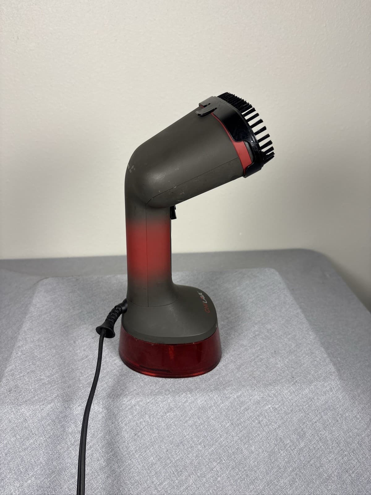 CHI LAVA Garment Steamer Ceramic Plate Handheld Fabric Wrinkle Remover - Thumbnail 2