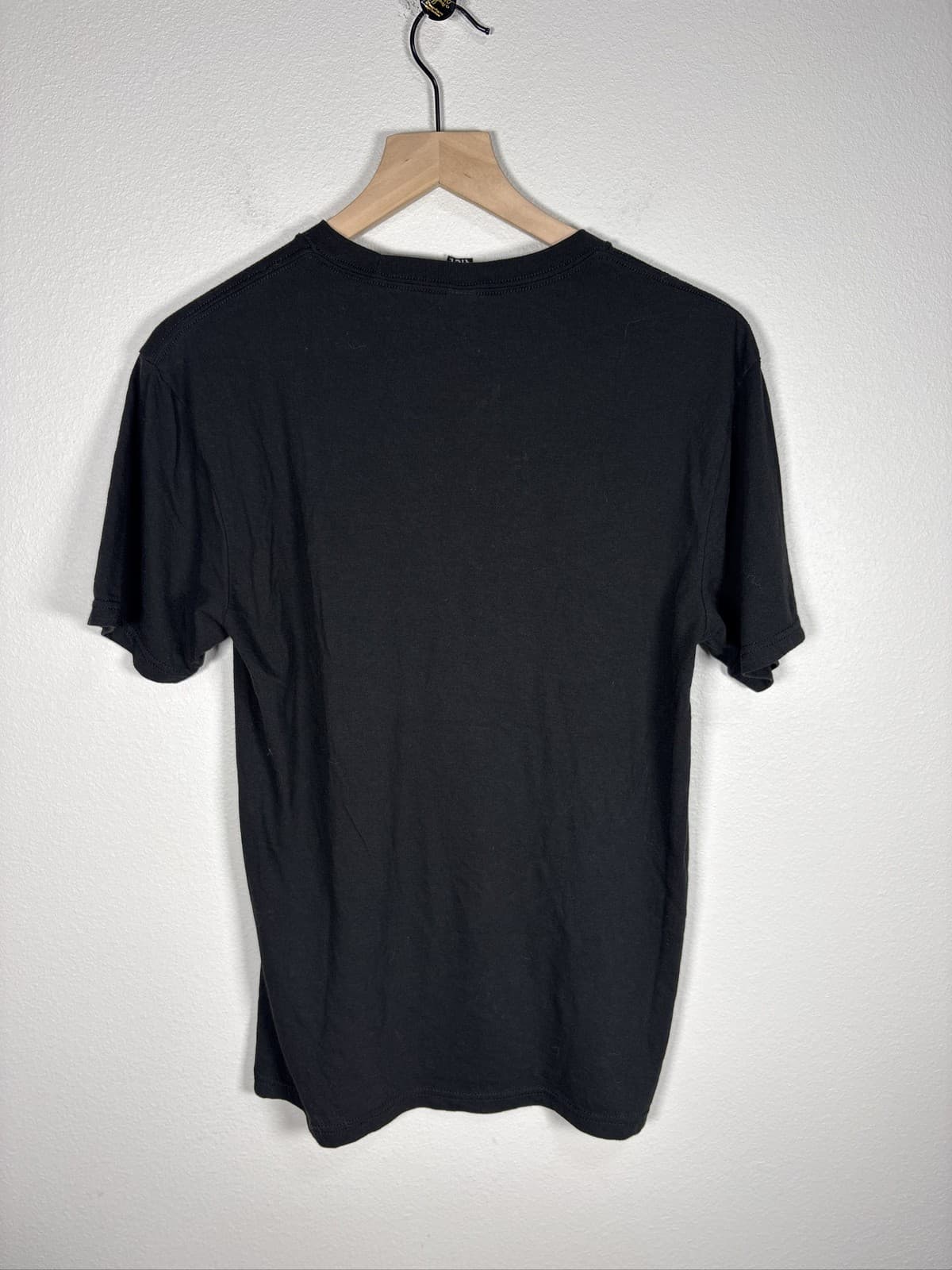 Skrewball Peanut Butter Whiskey Black T-Shirt Gold Logo Tee S - Thumbnail 3