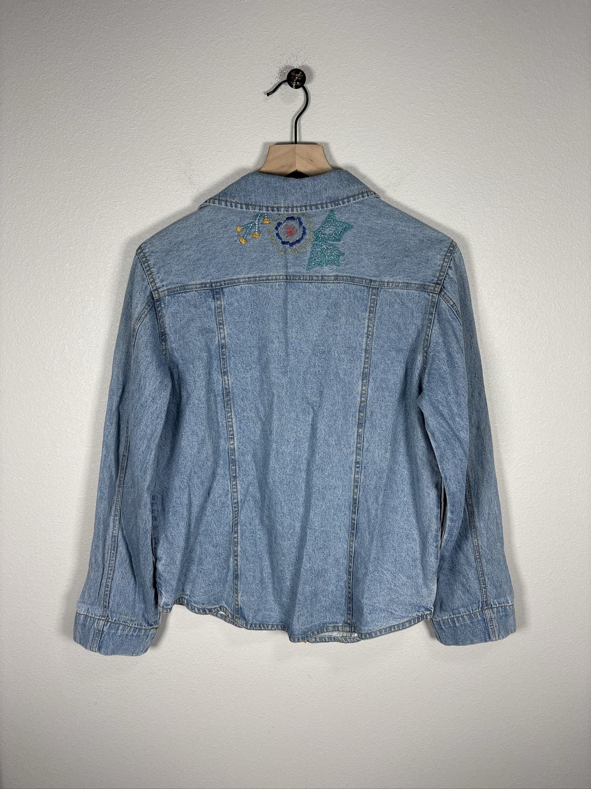 White Stag Womens Denim Jacket Blue Embroidered Floral Bead Accents XL - Thumbnail 3