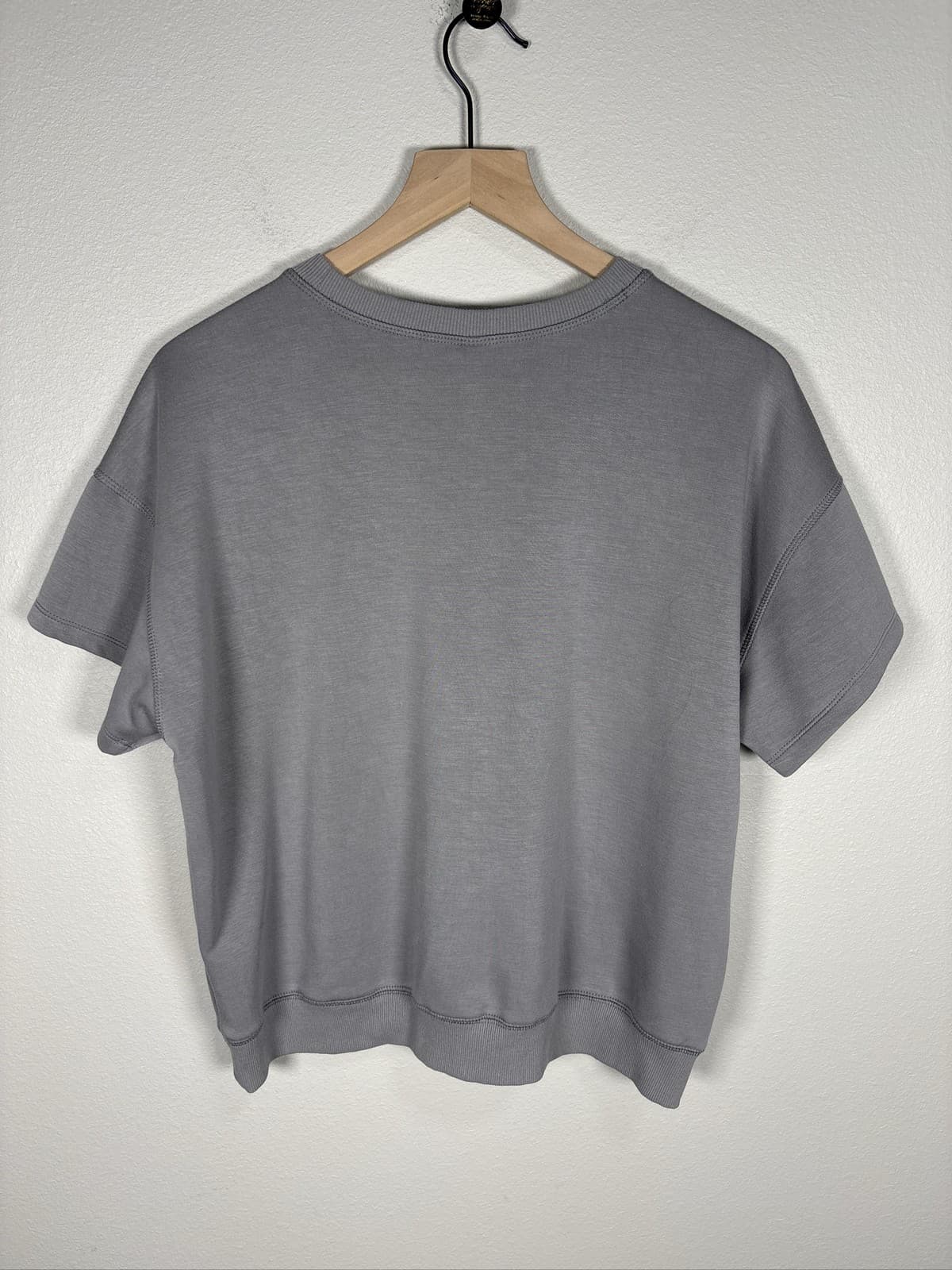 Wishlist Gray Crewneck Sweatshirt Womens Small V-Stitch Pullover - Thumbnail 3