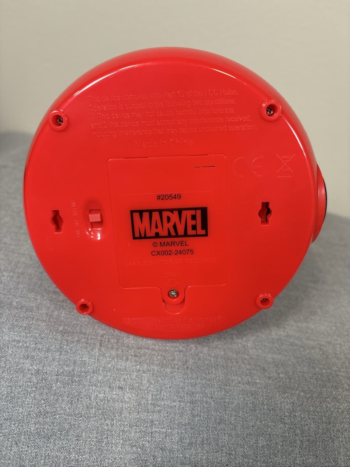 Spider-Man Action Pose Desk Lamp LED Night Light for Kids - Thumbnail 3
