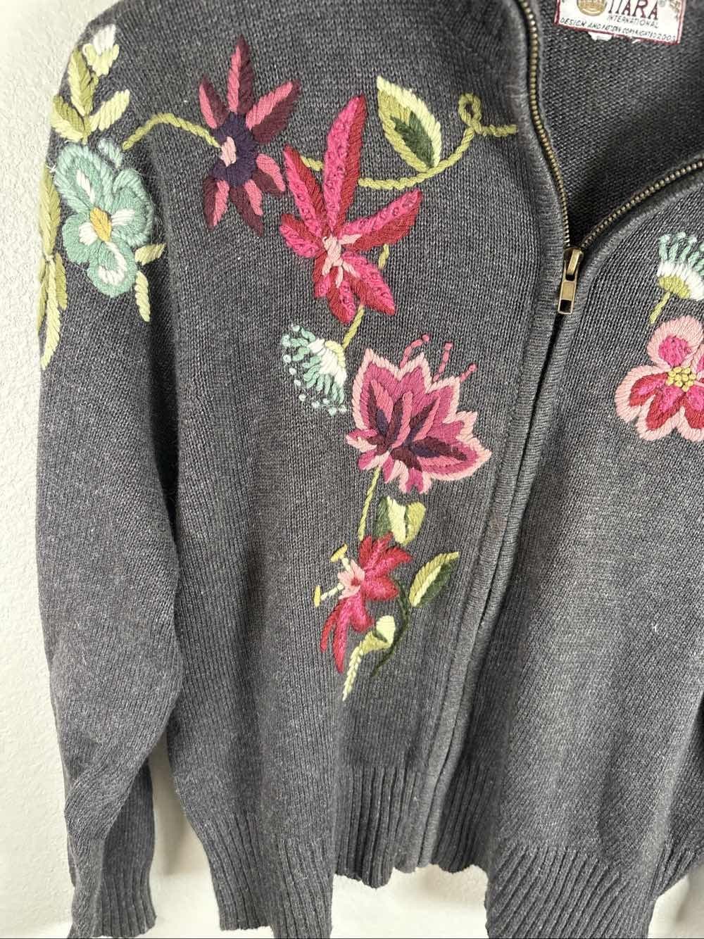 Tiara International Gray Floral Embroidered Zip Cardigan M - Thumbnail 2