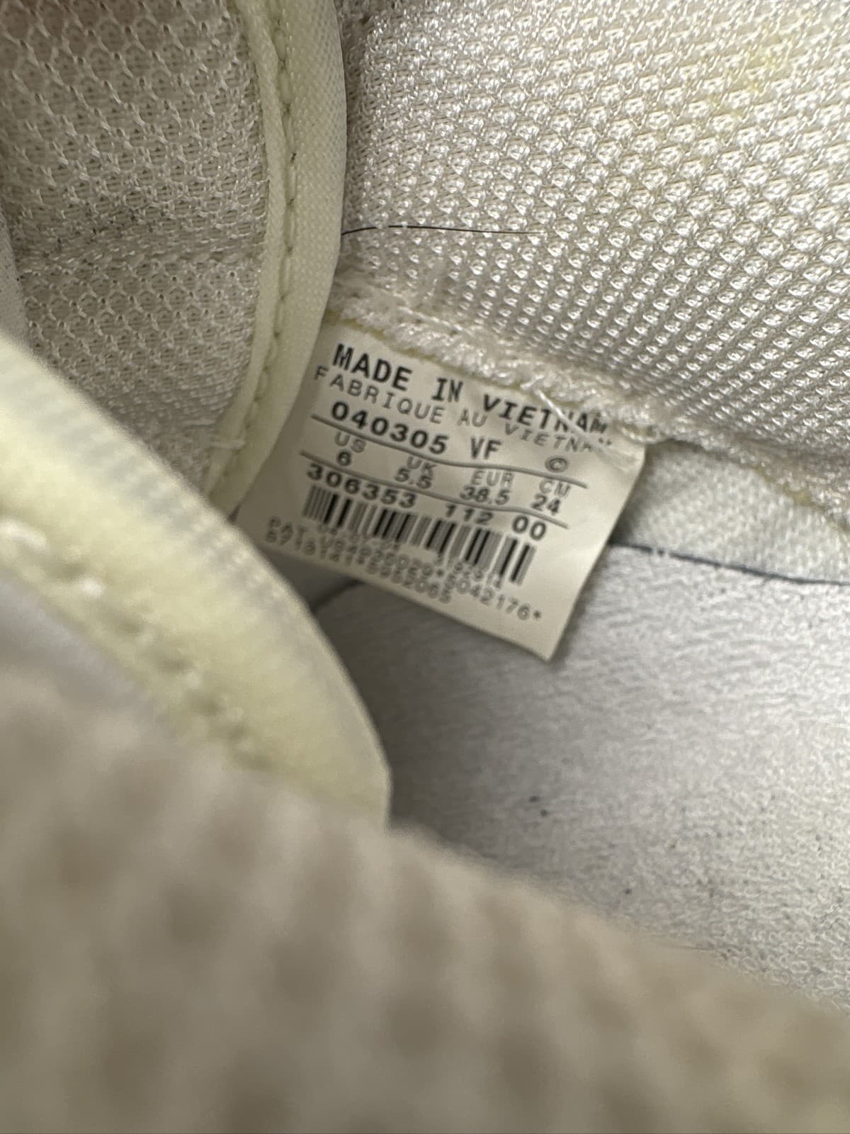 Nike Air Force 1 07 Low Triple White Men's Sneakers CW2288-111 Size 6 - Thumbnail 6