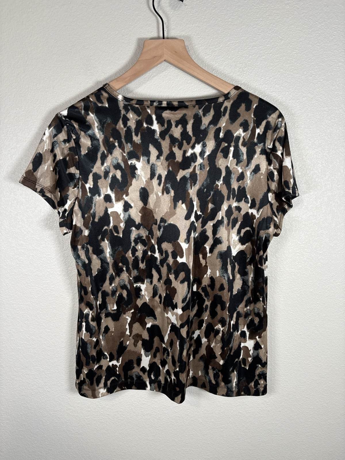 Dana Buchman L Leopard V-Neck Short Sleeve Top - Thumbnail 5