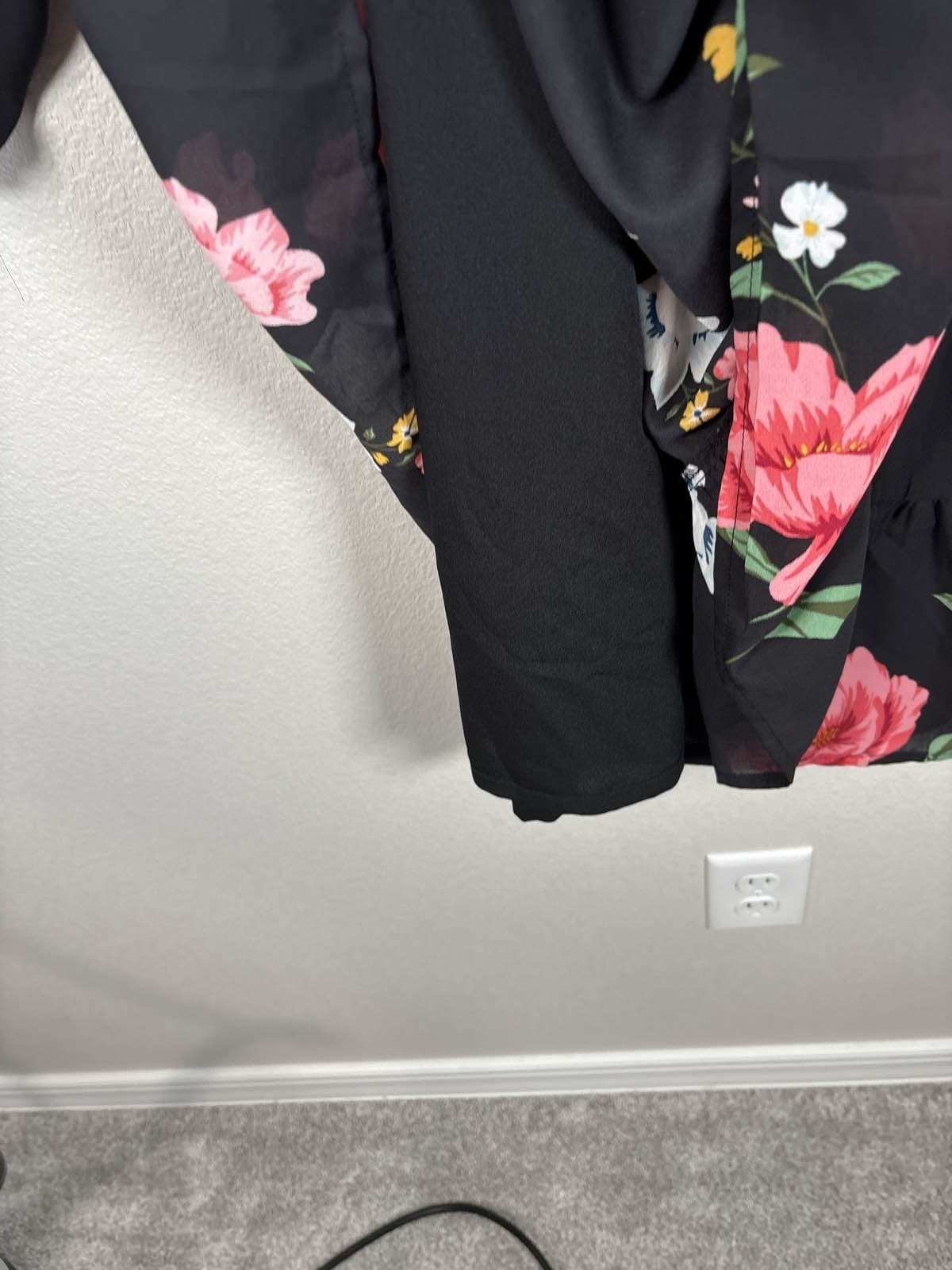 Old Navy Womens Black Floral Long Sleeve Ruffle Dress With Tank M - Thumbnail 6
