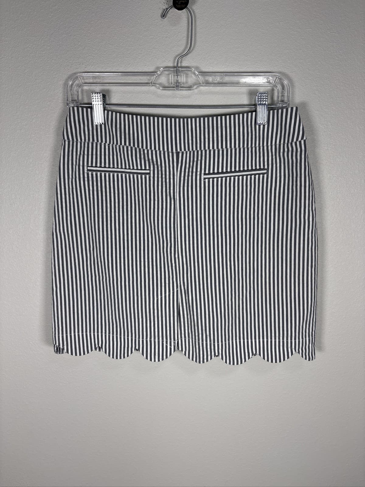 Lulu B Womens Skort Size 2 Gray White Stripe Golf Tennis Pickleball - Thumbnail 2