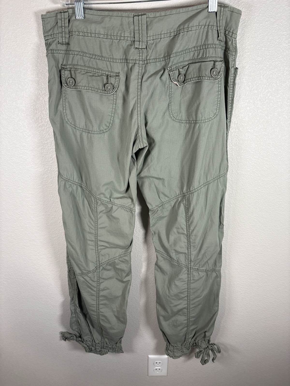 Mossimo Supply Co Womens Olive Green Cargo Capri Pants Drawstring Hem 11 - Thumbnail 6