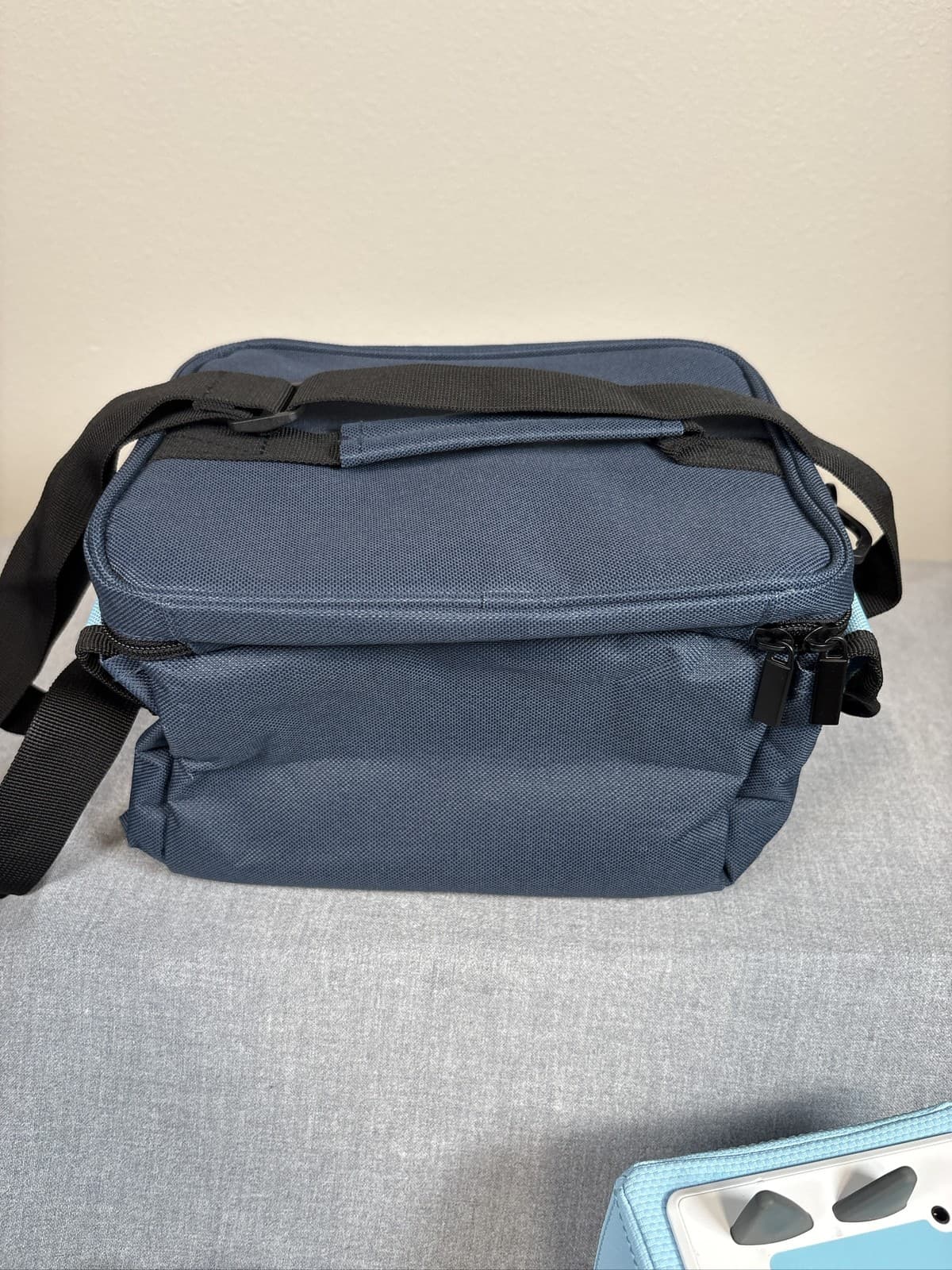 Toniebox Player Sky Blue, Bag, Charger, Base - Thumbnail 4