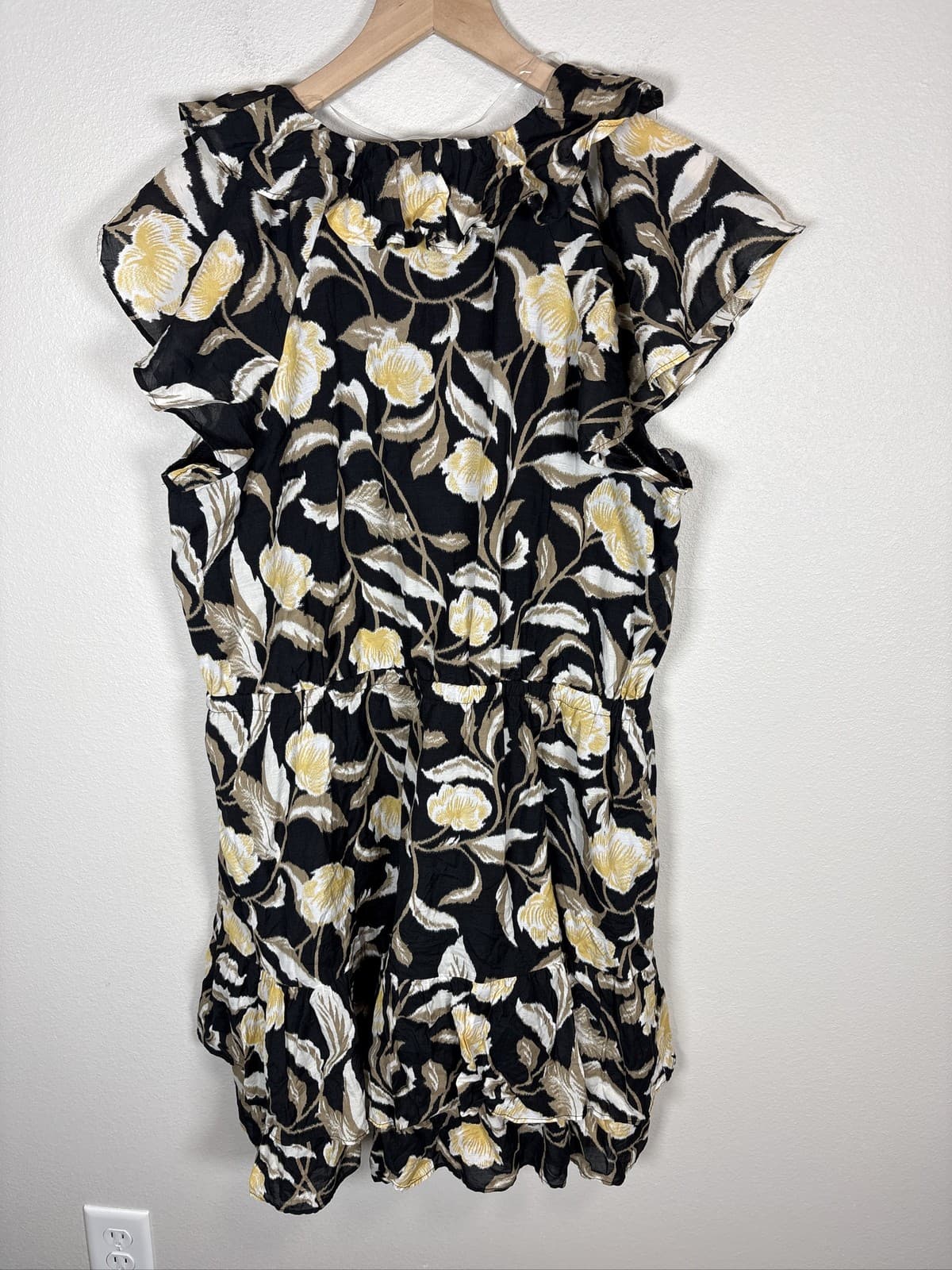 Universal Thread Women Black Yellow Floral Flutter Sleeve Ruffle Dress M - Thumbnail 4