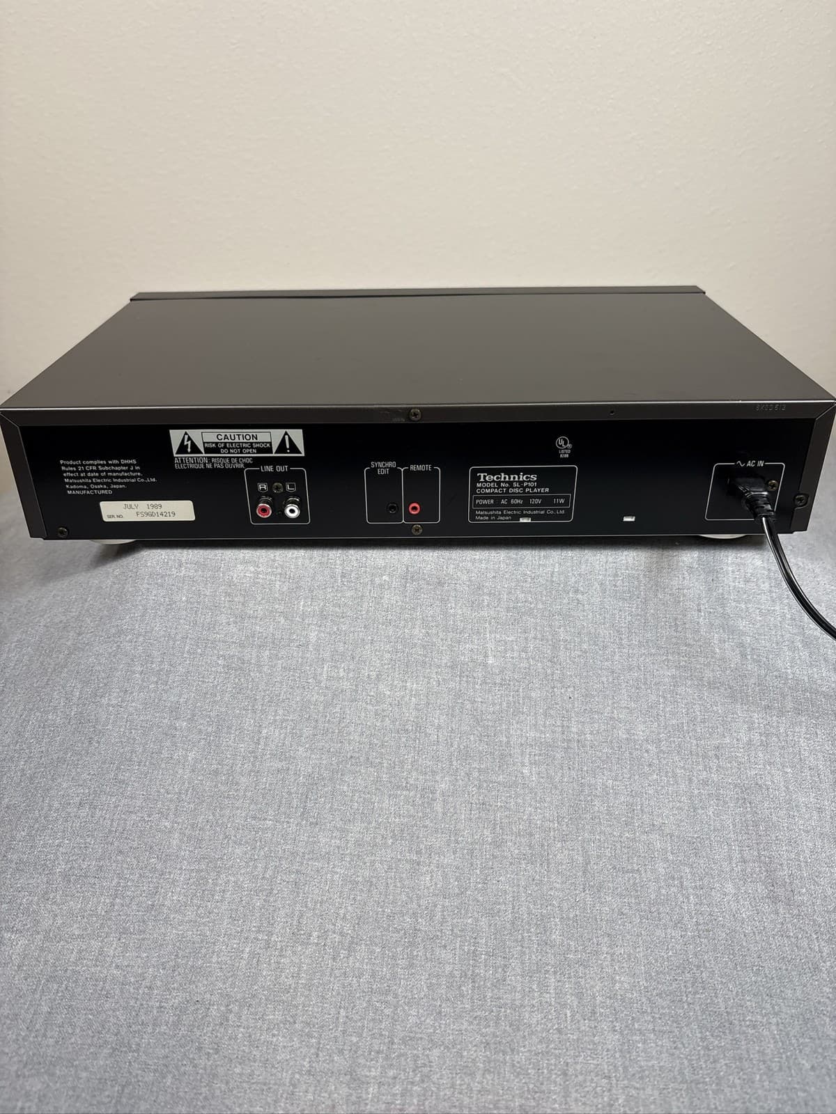 Technics SL-P101 CD Player 2DAC 4x Oversampling-Tray Doesn’t Eject - Thumbnail 6
