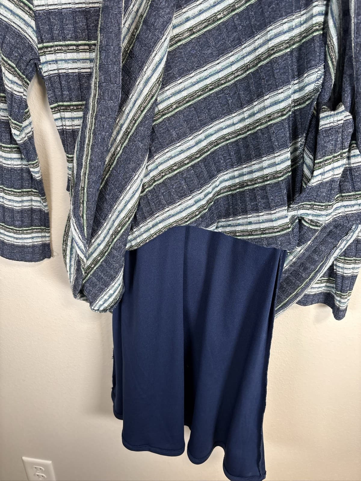 Francesca's Mi Ami Striped Ribbed Knit Faux Wrap Dress Mini 3/4 Sleeve M - Thumbnail 6