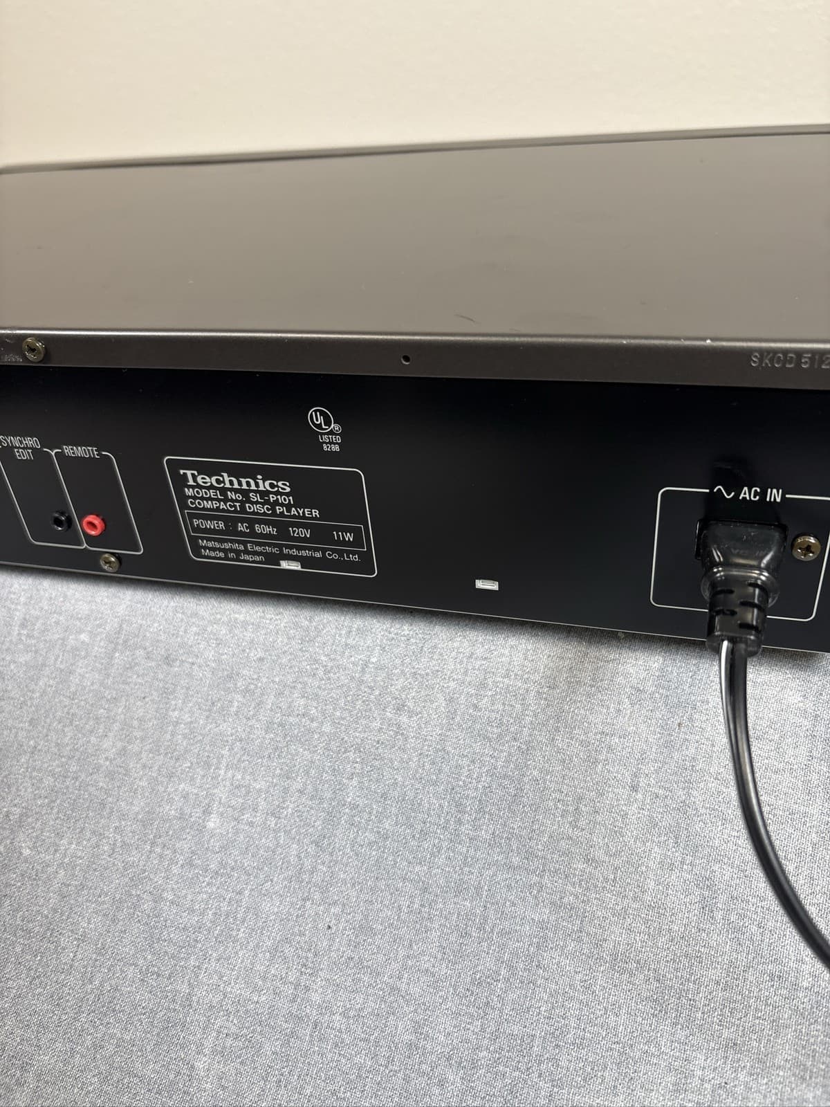 Technics SL-P101 CD Player 2DAC 4x Oversampling-Tray Doesn’t Eject - Thumbnail 8
