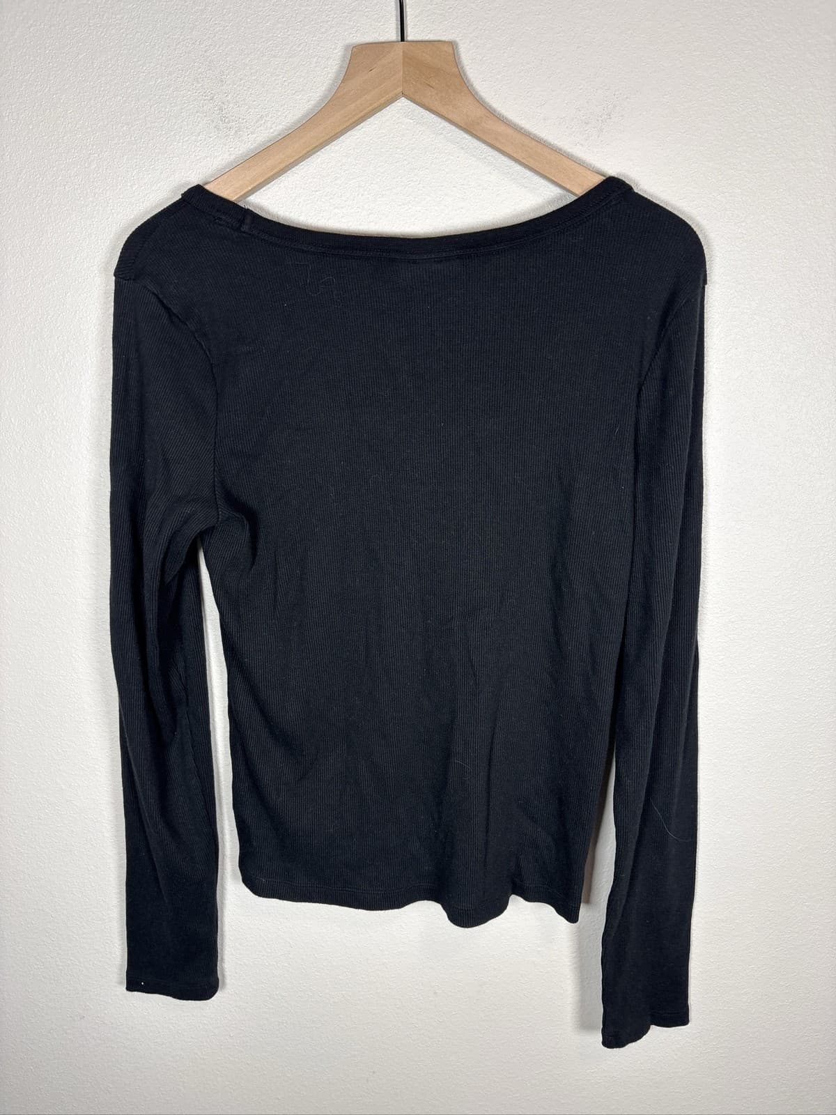 Universal Thread Women Black Ribbed Scoop Neck Long Sleeve Shirt Size L - Thumbnail 3