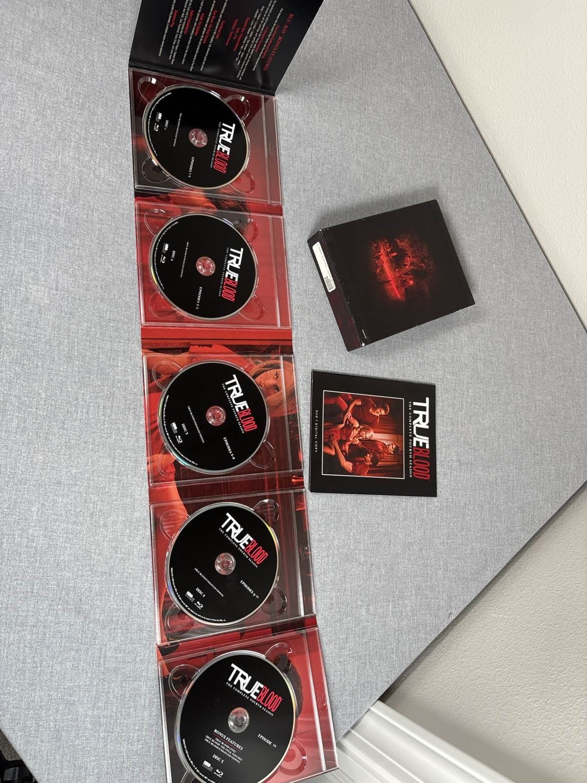 True Blood: Complete Fourth Season DVD 2012 5-Disc HBO - Thumbnail 2