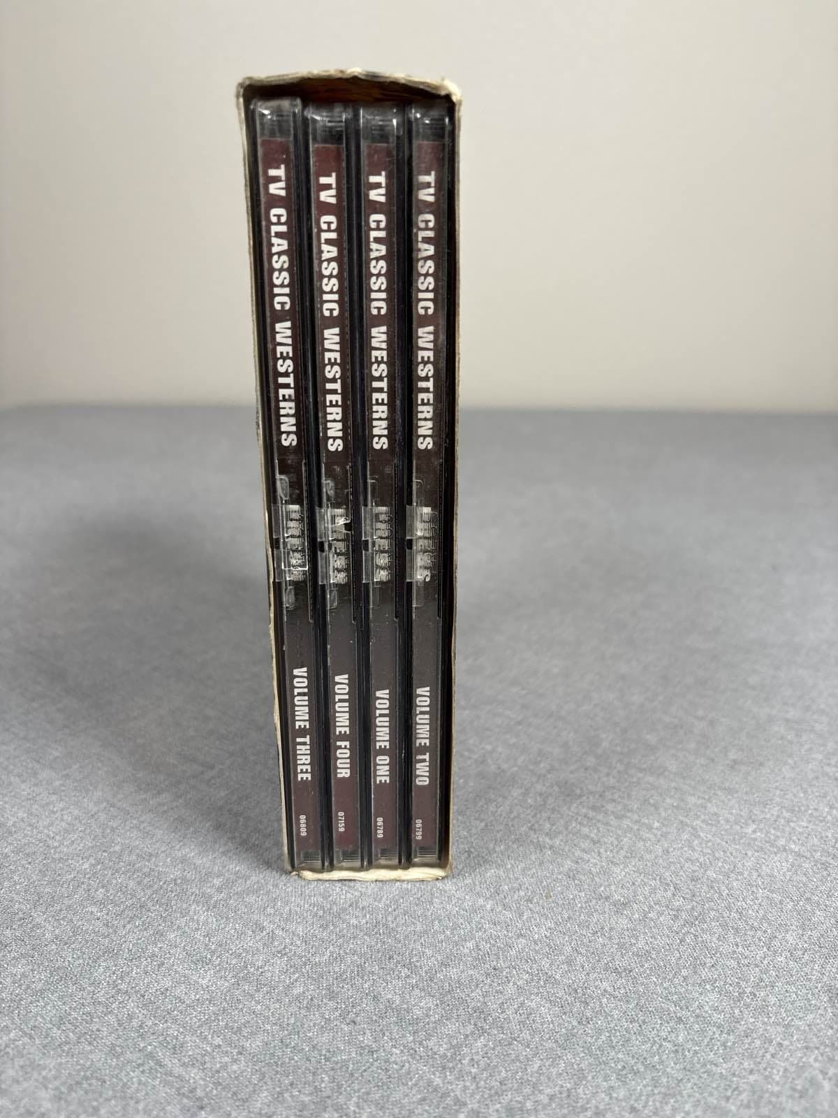TV Classics Westerns 4 DVD Set 32 Episodes Wagon Train Lone Ranger - Thumbnail 2