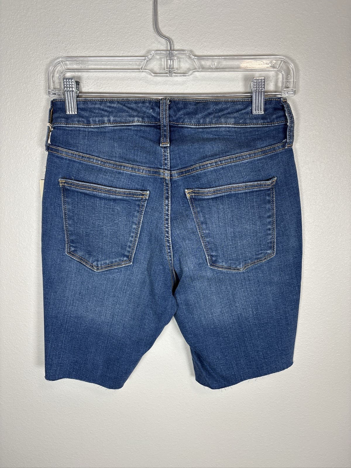 Universal Thread Women High Rise Bermuda Denim Shorts Raw Hem Blue 2 - Thumbnail 5
