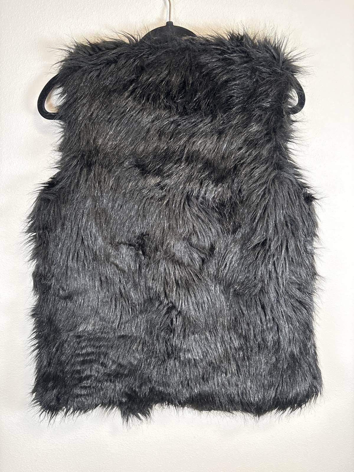 Time & Tru Womens Black Faux Fur Open Front Sleeveless Vest S 4-6 - Thumbnail 3