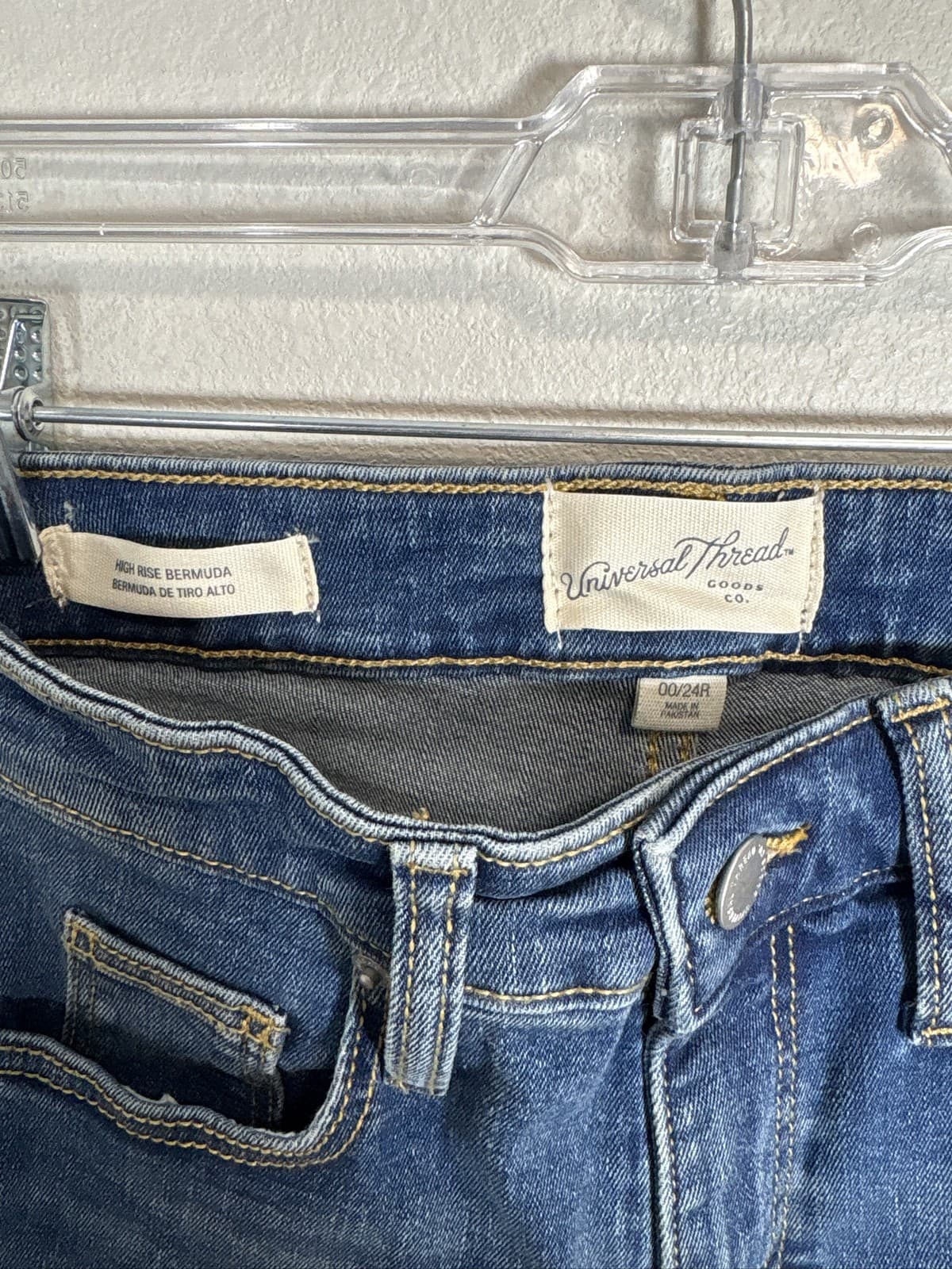 Universal Thread High Rise Bermuda Denim Shorts Raw Hem Blue Size 00 - Thumbnail 4