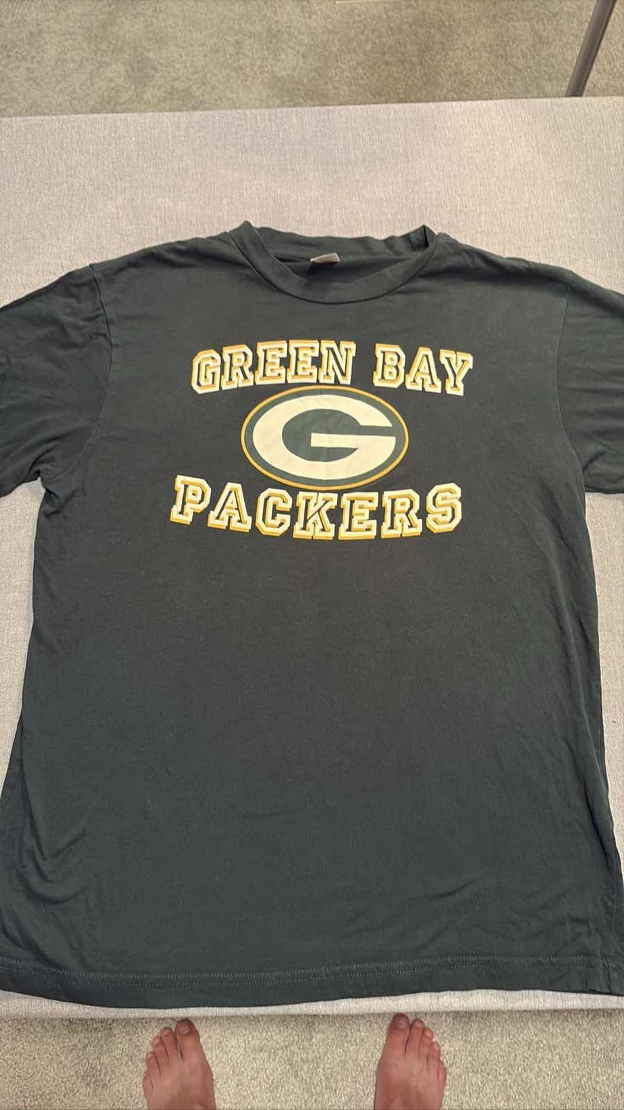 Green Bay Packers NFL Men's Green Gold Logo T-Shirt Tee