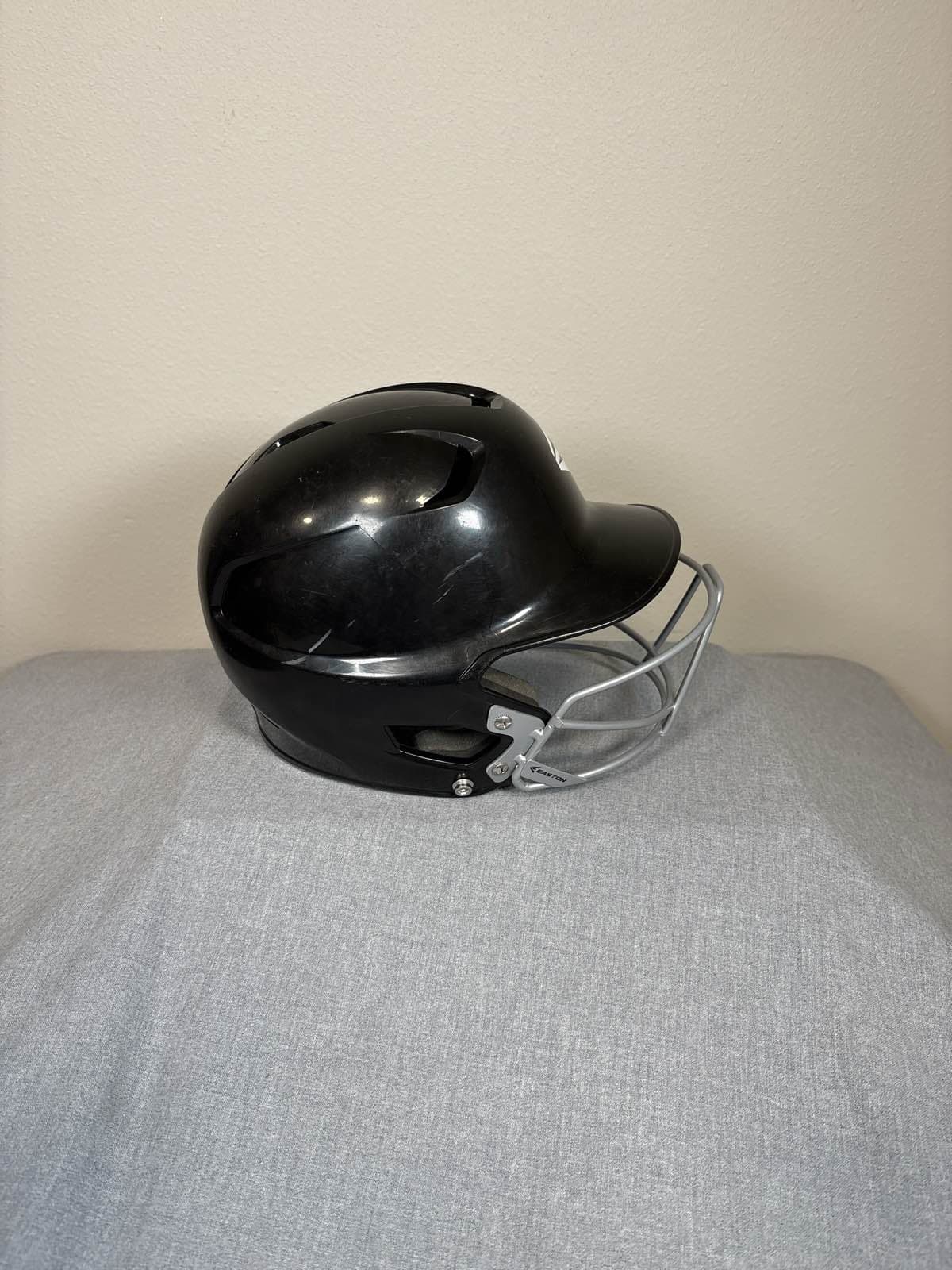 Easton Z5 Gloss Black Batting Helmet w/ Face Mask - Thumbnail 2