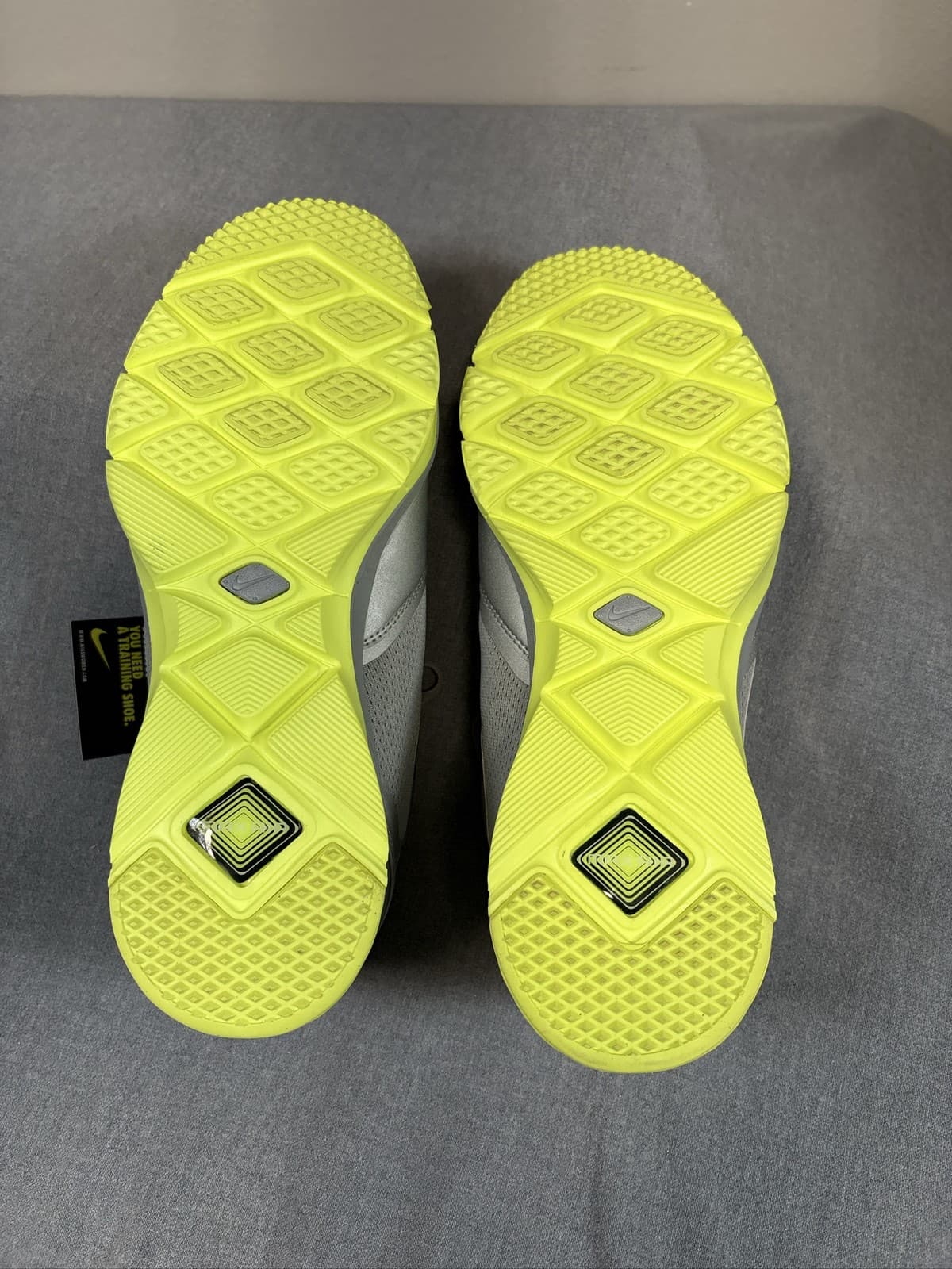 Nike WMNS Air Max Trainer One Silver Volt 407865-003 US 11.5 - Thumbnail 6