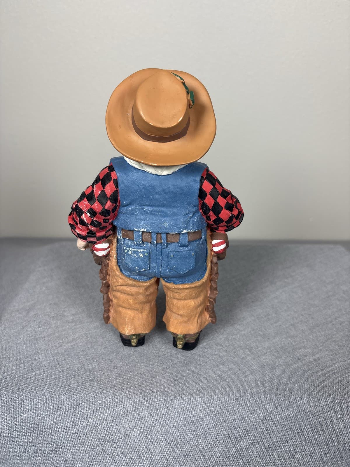 House Of Lloyd Cowboy Claus Figurine Christmas Around The World 1995 - Thumbnail 3